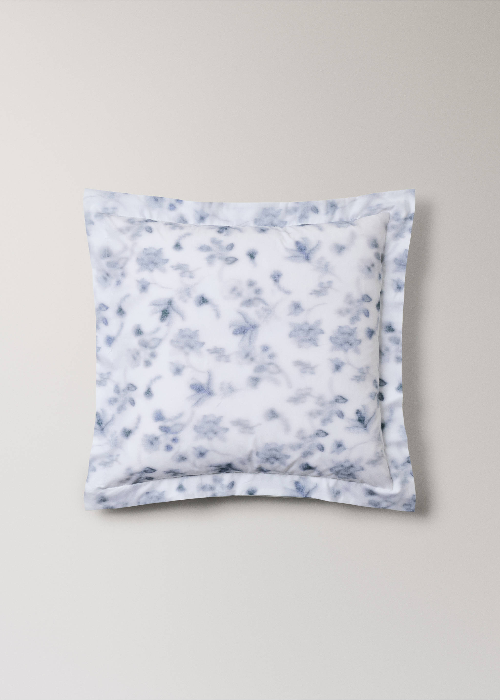 Two faded floral percale pillowcases 60x60 cm - Article without model, Blue. Ref: 27012960-00.