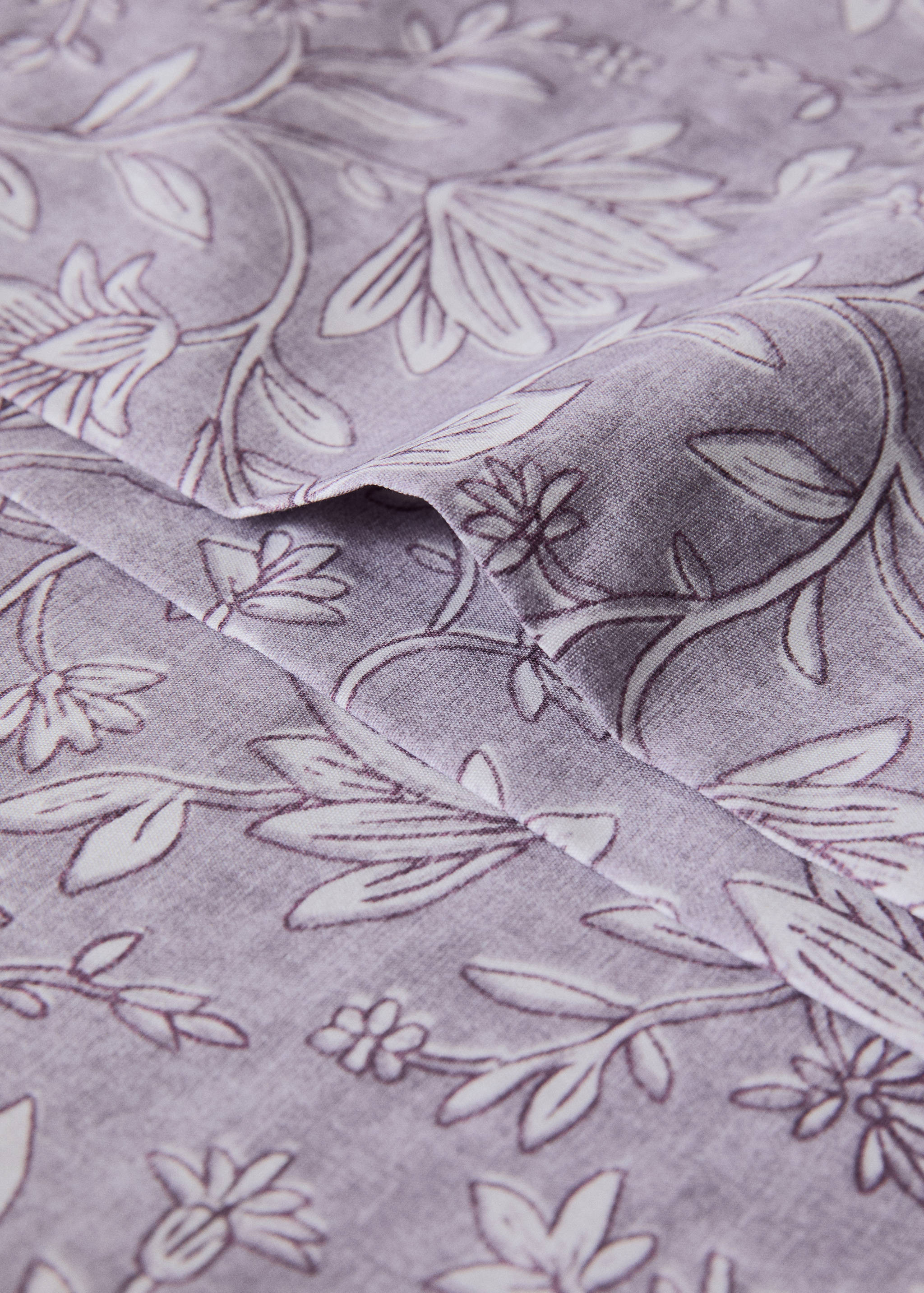 Decorative floral print pillowcase with irregular pattern 45x110 cm - Details of the article 1