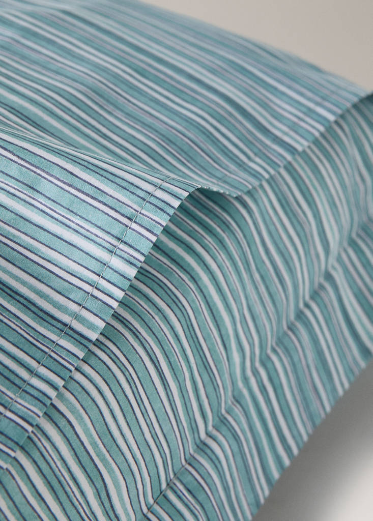 Two decorative floral print pillow covers 60x60 cm — Aqua Green