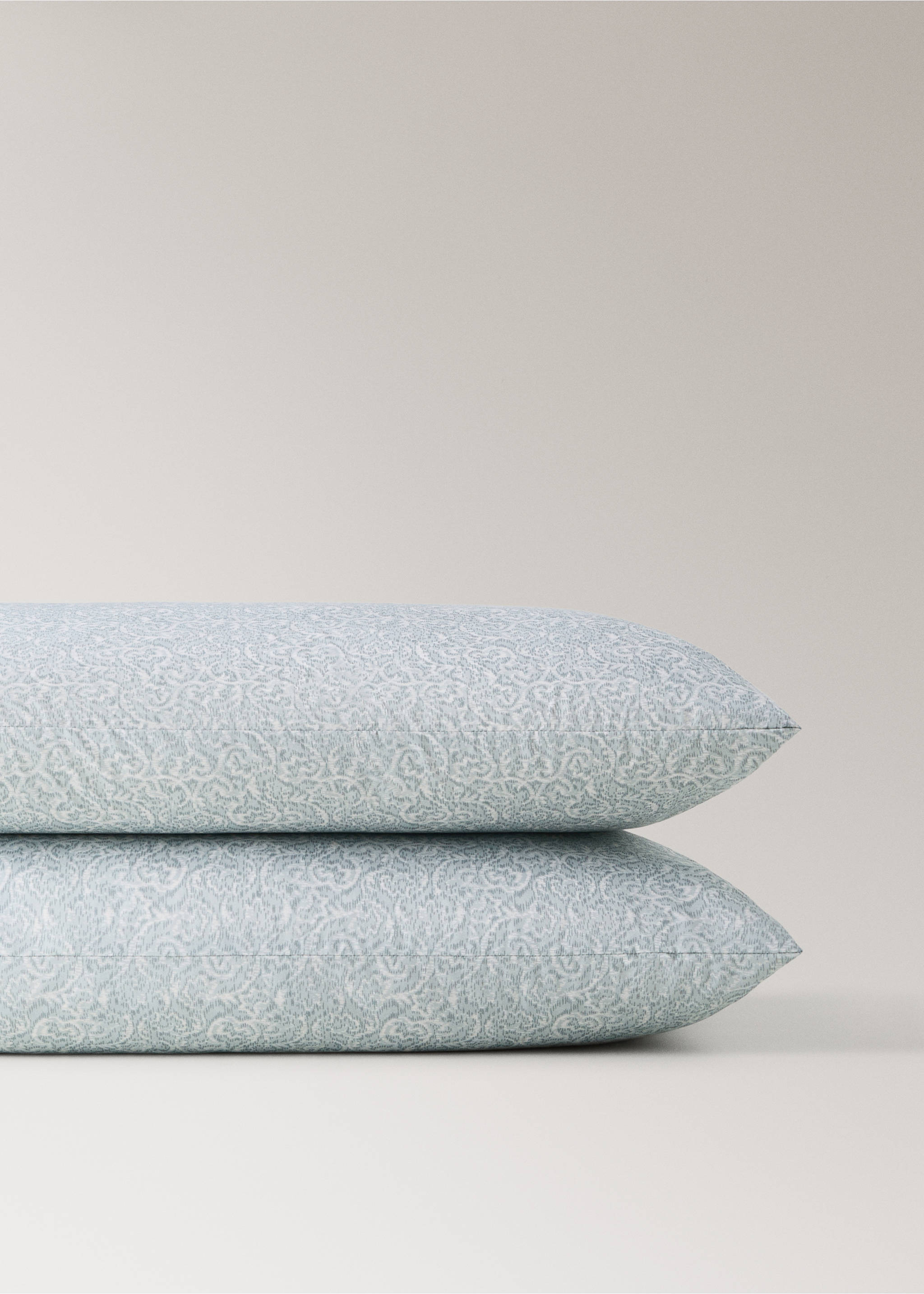 Two percale pillowcases with decorative floral border and striped trim 50x75 cm - Details of the article 3, Pastel Green. Ref: 27012968-00.