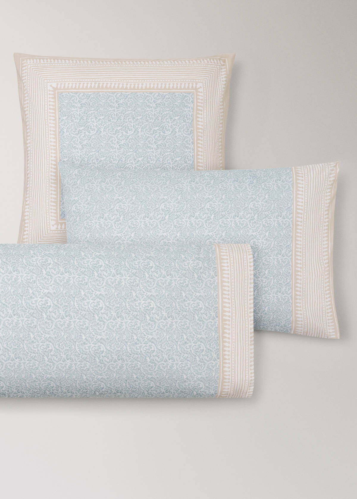 Two percale pillowcases with decorative floral border and striped trim 50x75 cm — Pastel Green
