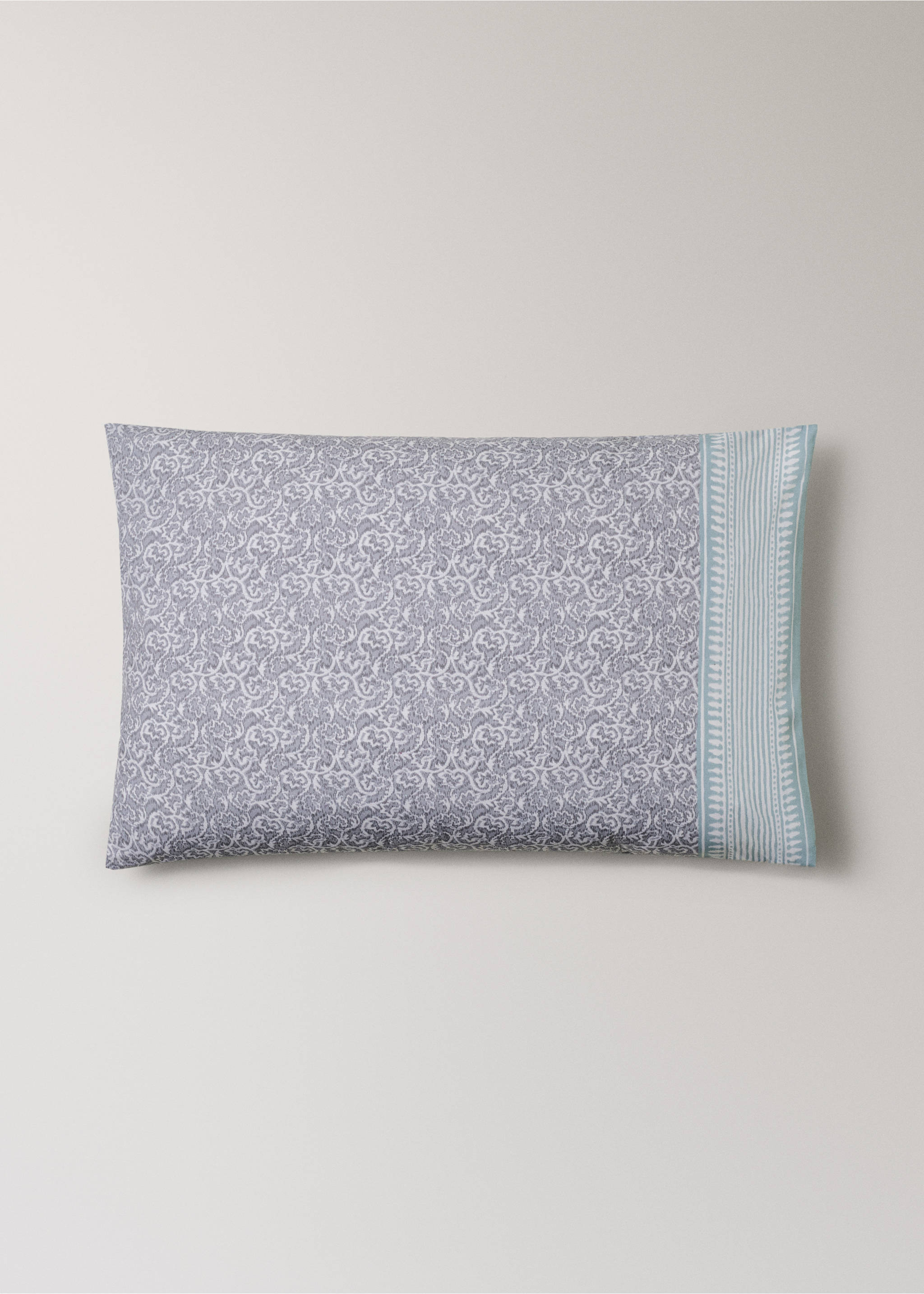 Two percale pillowcases with decorative floral border and striped trim 50x75 cm - Article without model, Light/Pastel Grey. Ref: 27012968-00.