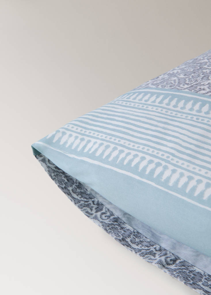 Two percale pillowcases with decorative floral border and striped trim 50x75 cm — Light/Pastel Grey