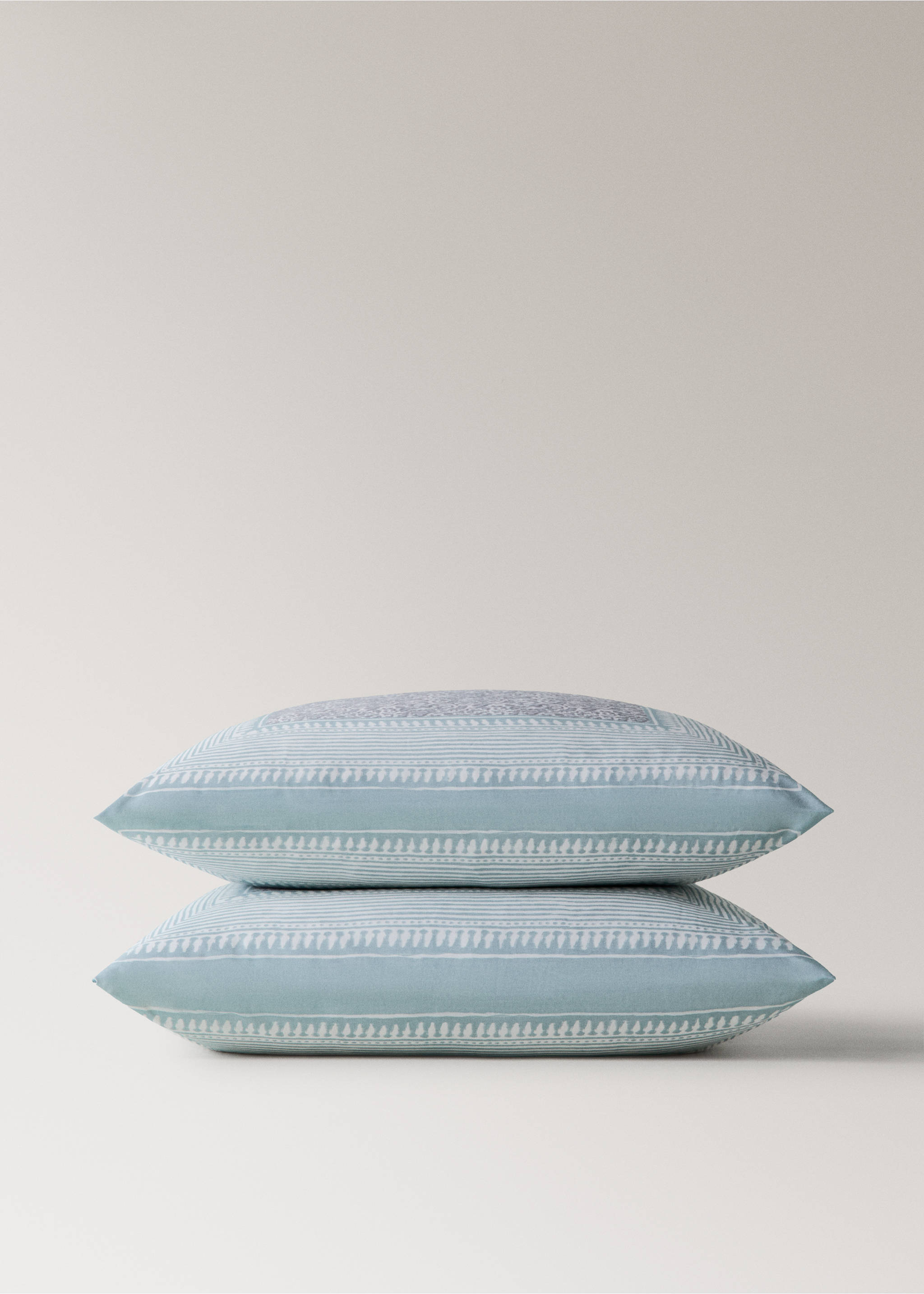 Two cotton percale pillowcases with decorative floral border and striped trim 60x60 cm - Details of the article 3, Light/Pastel Grey. Ref: 27012969-00.