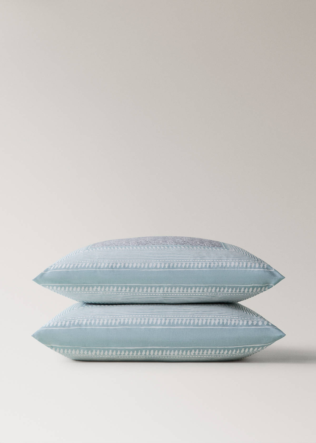 Two cotton percale pillowcases with decorative floral border and striped trim 60x60 cm — Light/Pastel Grey