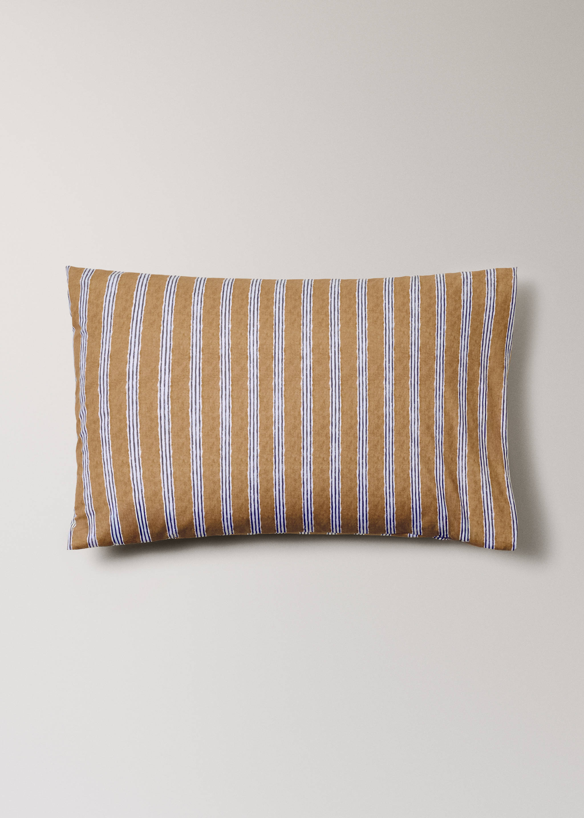 Two tricolour striped percale cotton pillowcases 50x75 cm - Article without model