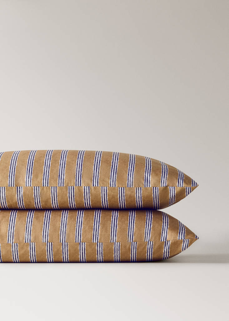 Two tricolour striped percale cotton pillowcases 50x75 cm — Ochre