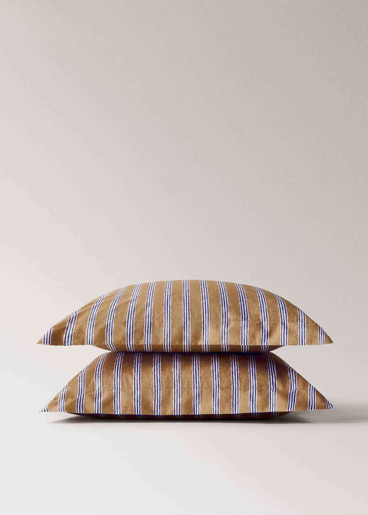 Two tricolour striped percale cotton pillowcases 60x60 cm — Ochre