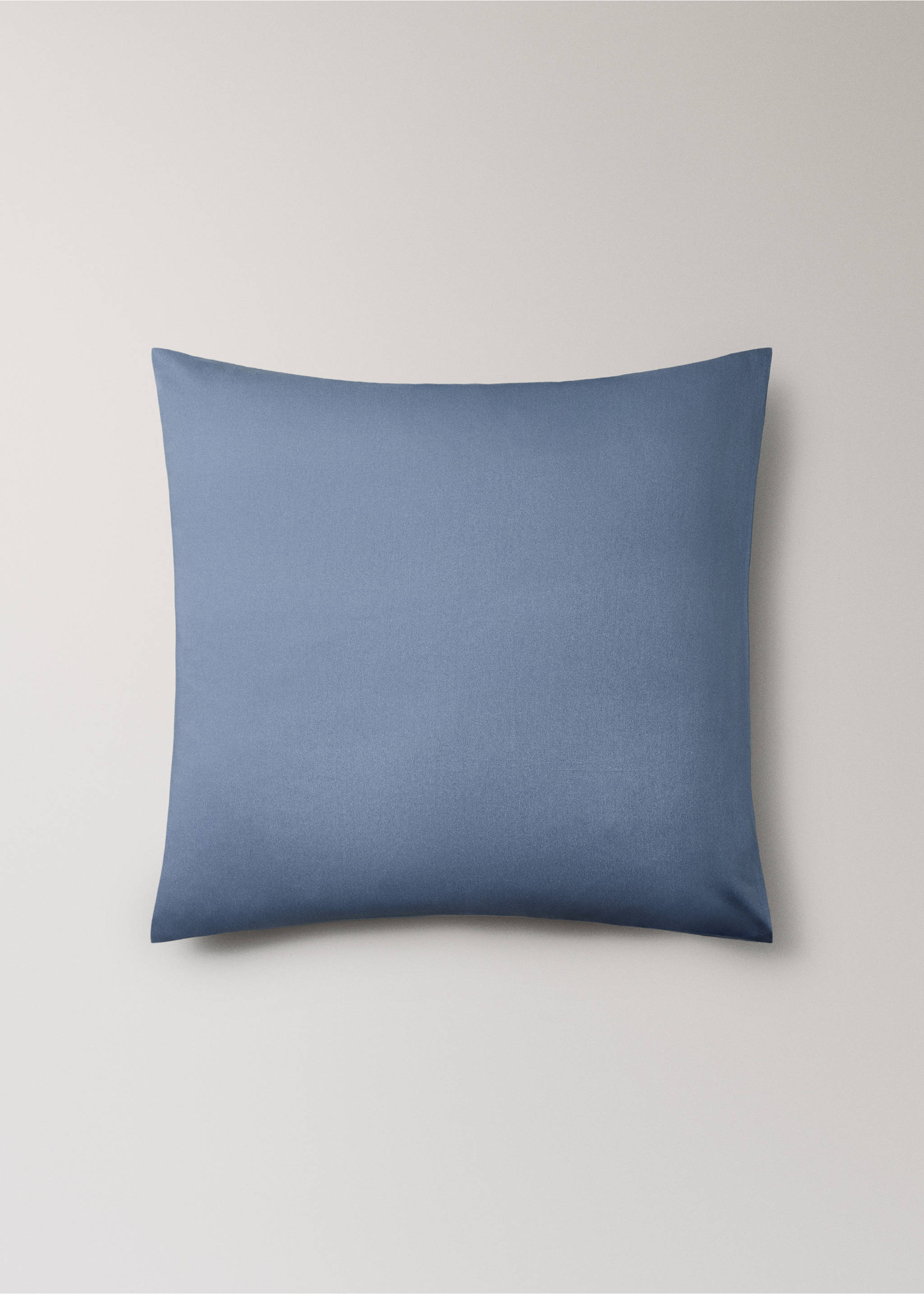 Two 60x60cm cotton satin ombré pillow covers - Article without model, Blue. Ref: 27012976-00.