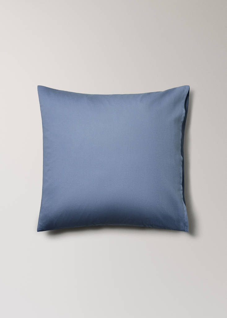 Two 60x60cm cotton satin ombré pillow covers — Blue