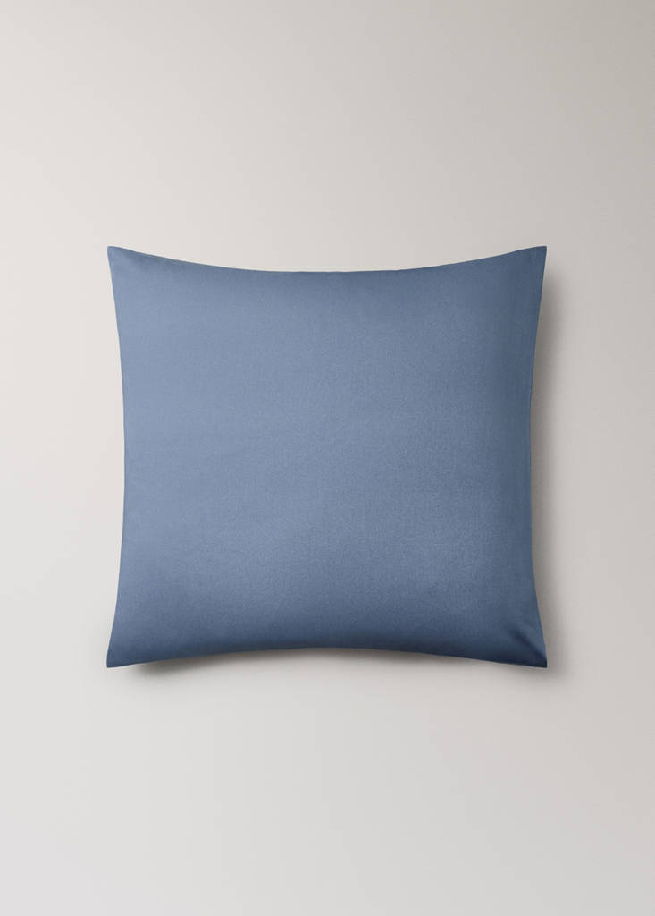 Two 60x60cm cotton satin ombré pillow covers — Blue