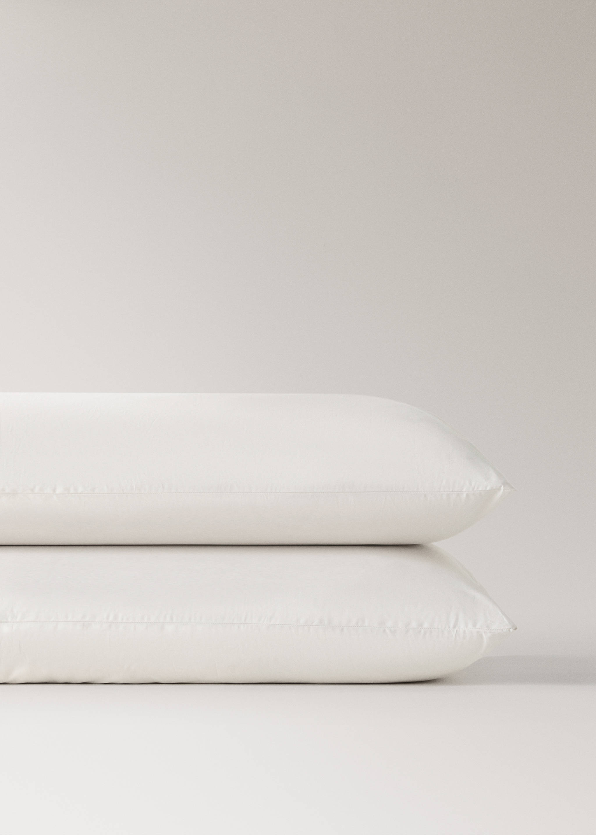 Deux taies d'oreiller percale de coton 300 fils 50x75 cm - Détail de l'article 1