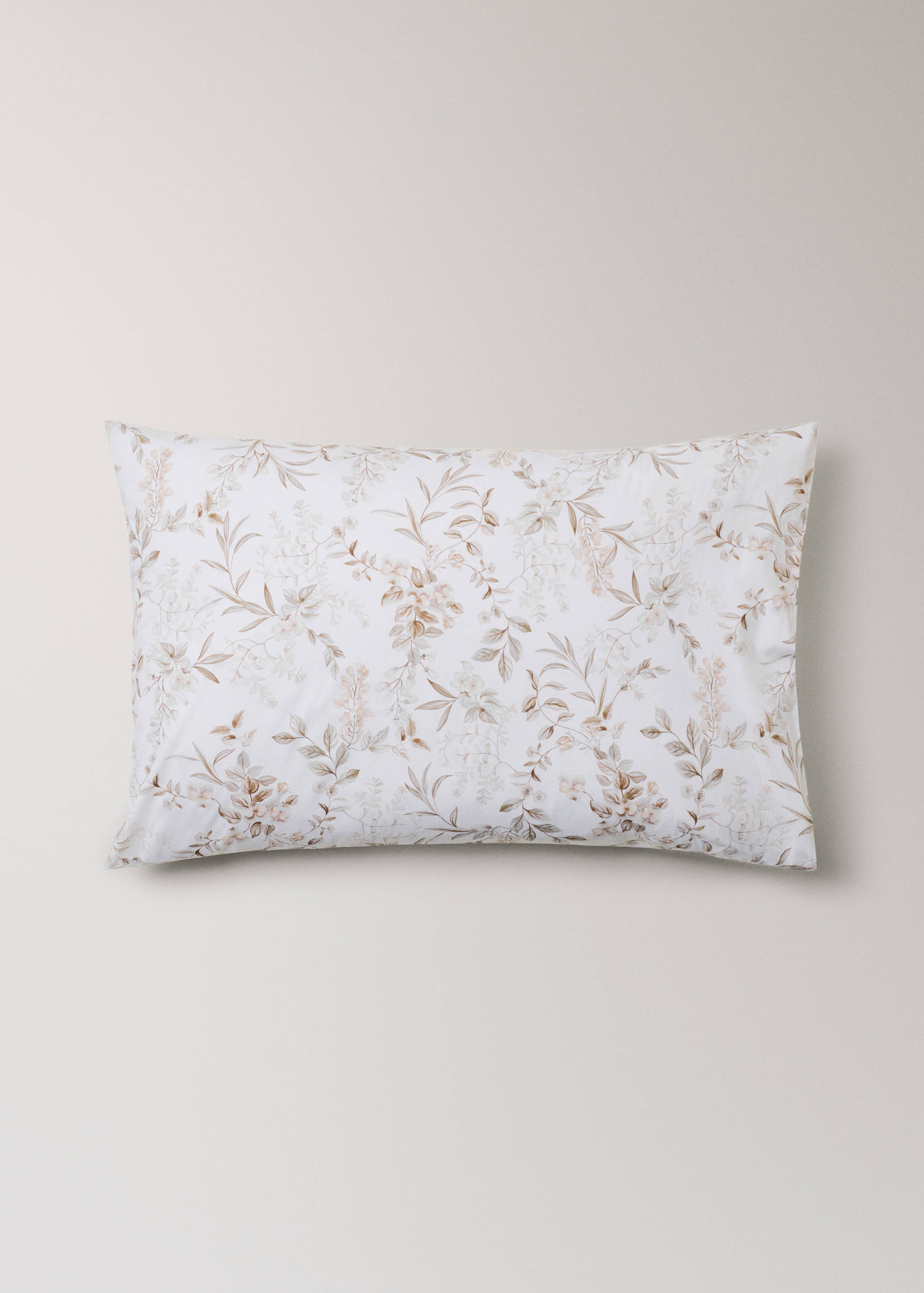 Zwei Kopfkissenbezüge mit Gartenblumenmuster, 50 x 75 cm - Artikel ohne Model