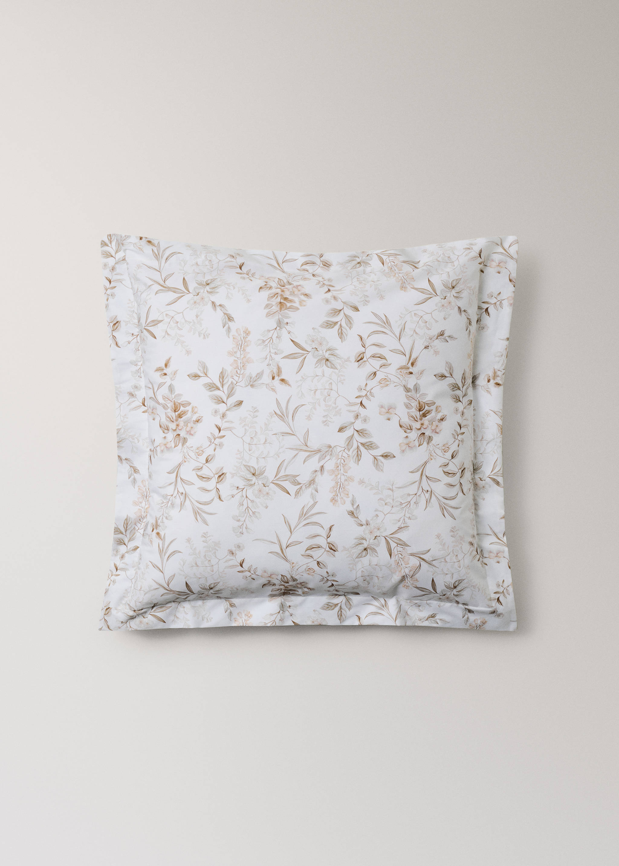 Two garden floral print pillow covers 60x60 cm - Article without model