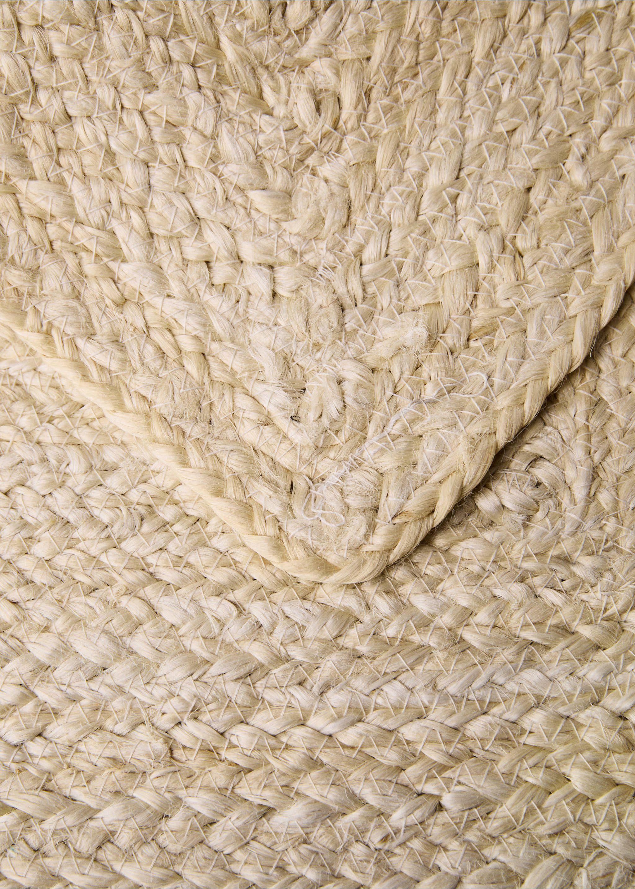Small bleached braided jute carpet - Details of the article 1, Sand. Ref: 27013288-00.