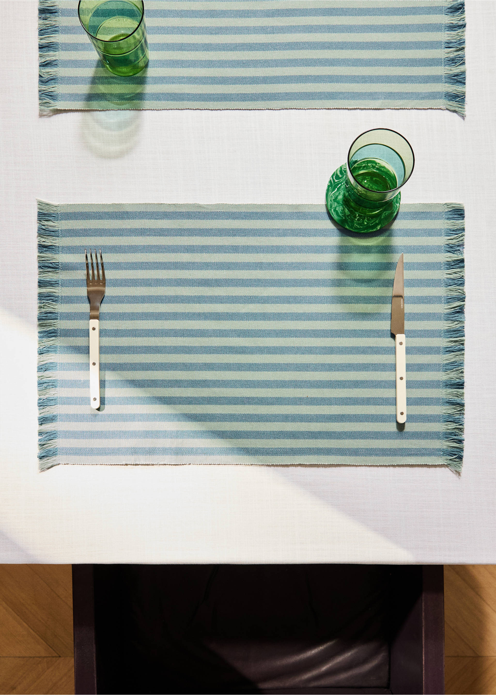 Yarn-dyed bicolour striped table mats - General plane, Green. Ref: 27013292-00.