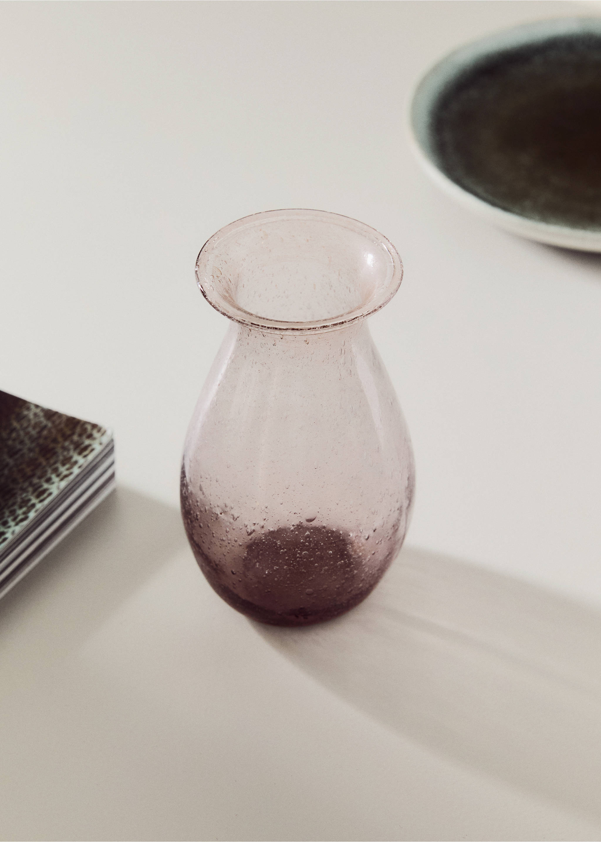 Extra small bubble glass vase - General plane, Light/Pastel Purple. Ref: 27013301-00.