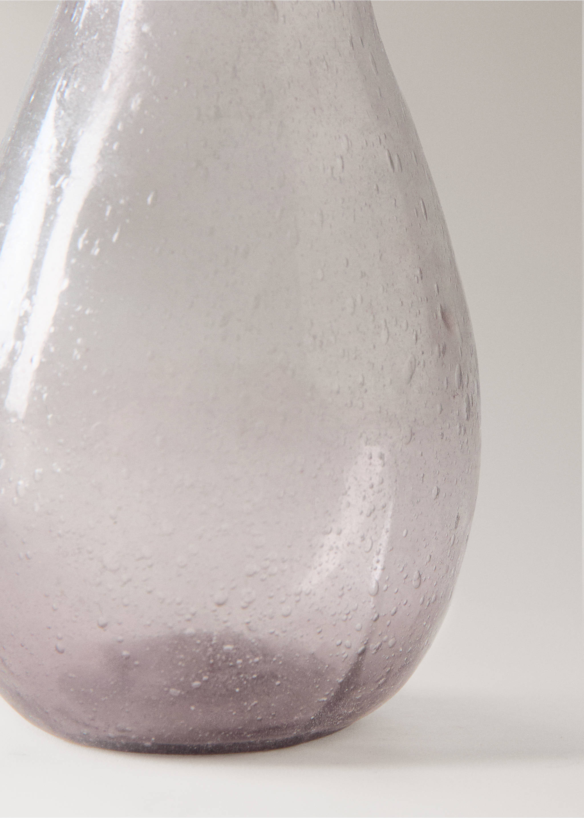 Extra small bubble glass vase - Details of the article 2, Light/Pastel Purple. Ref: 27013301-00.