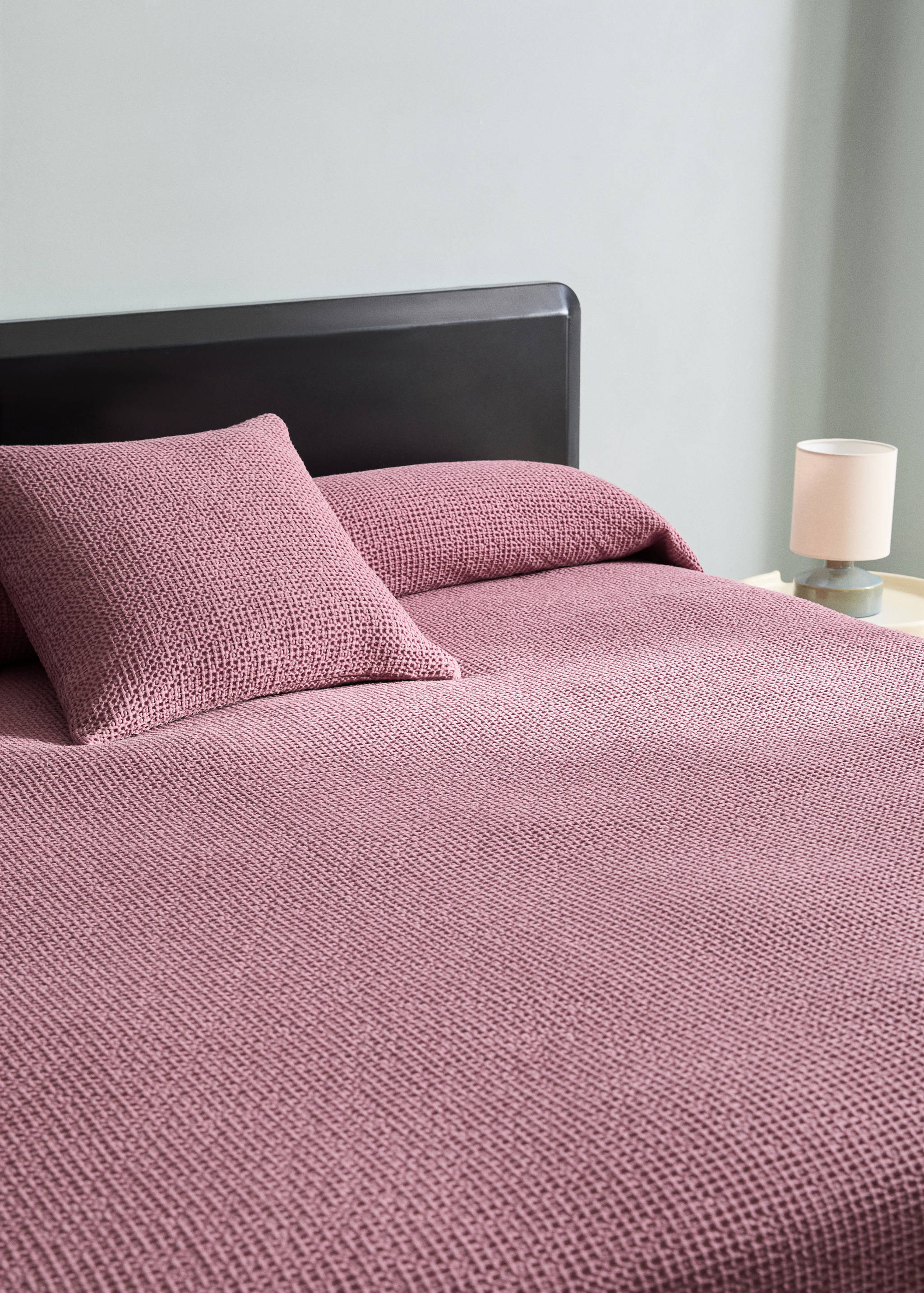 Garment-dyed waffle cotton bedspread for 130/150 cm bed - Details of the article 7