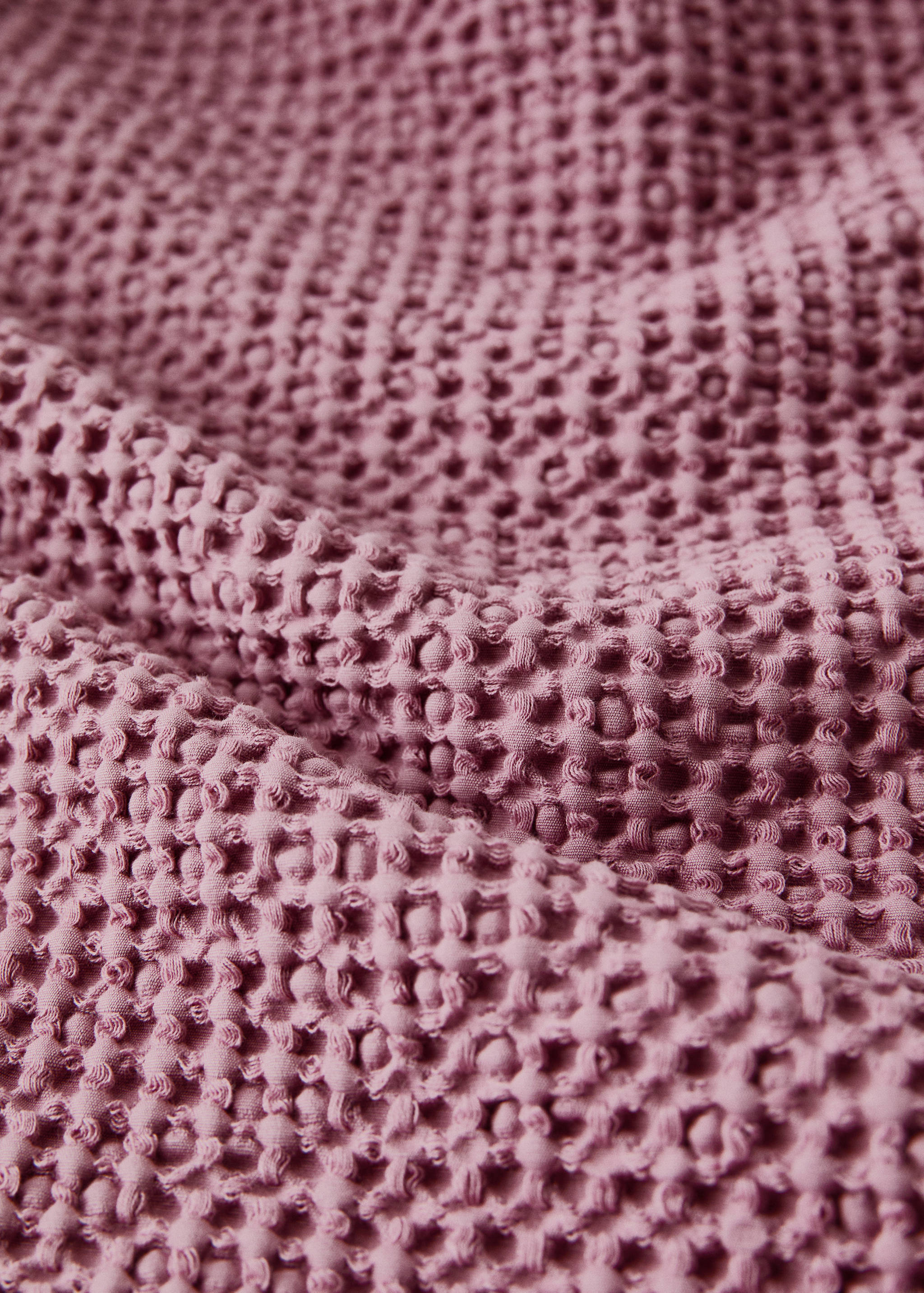 Garment-dyed waffle cotton bedspread for 130/150 cm bed - Details of the article 2