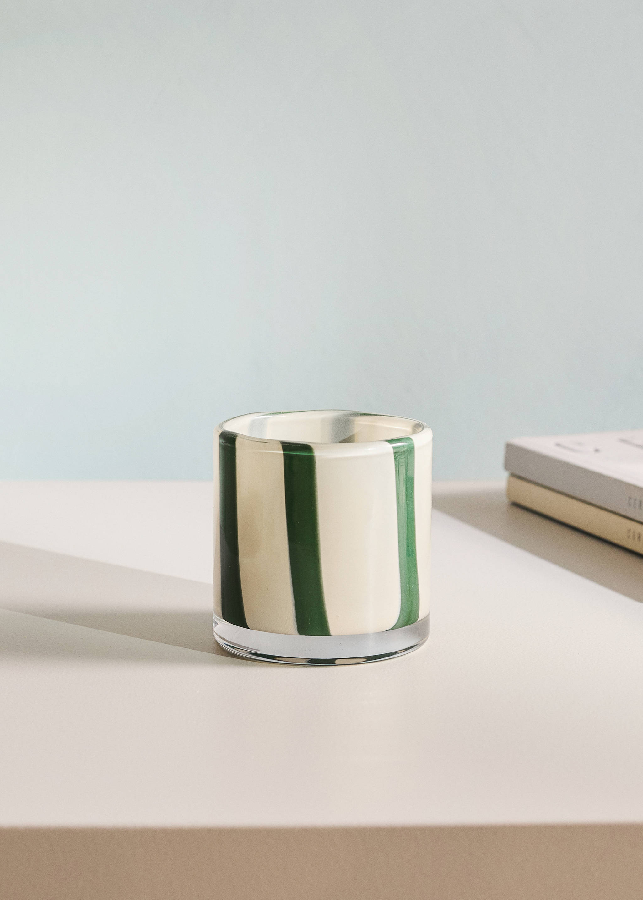 Κηροπήγιο από φυσητό γυαλί - Γενικό πλάνο