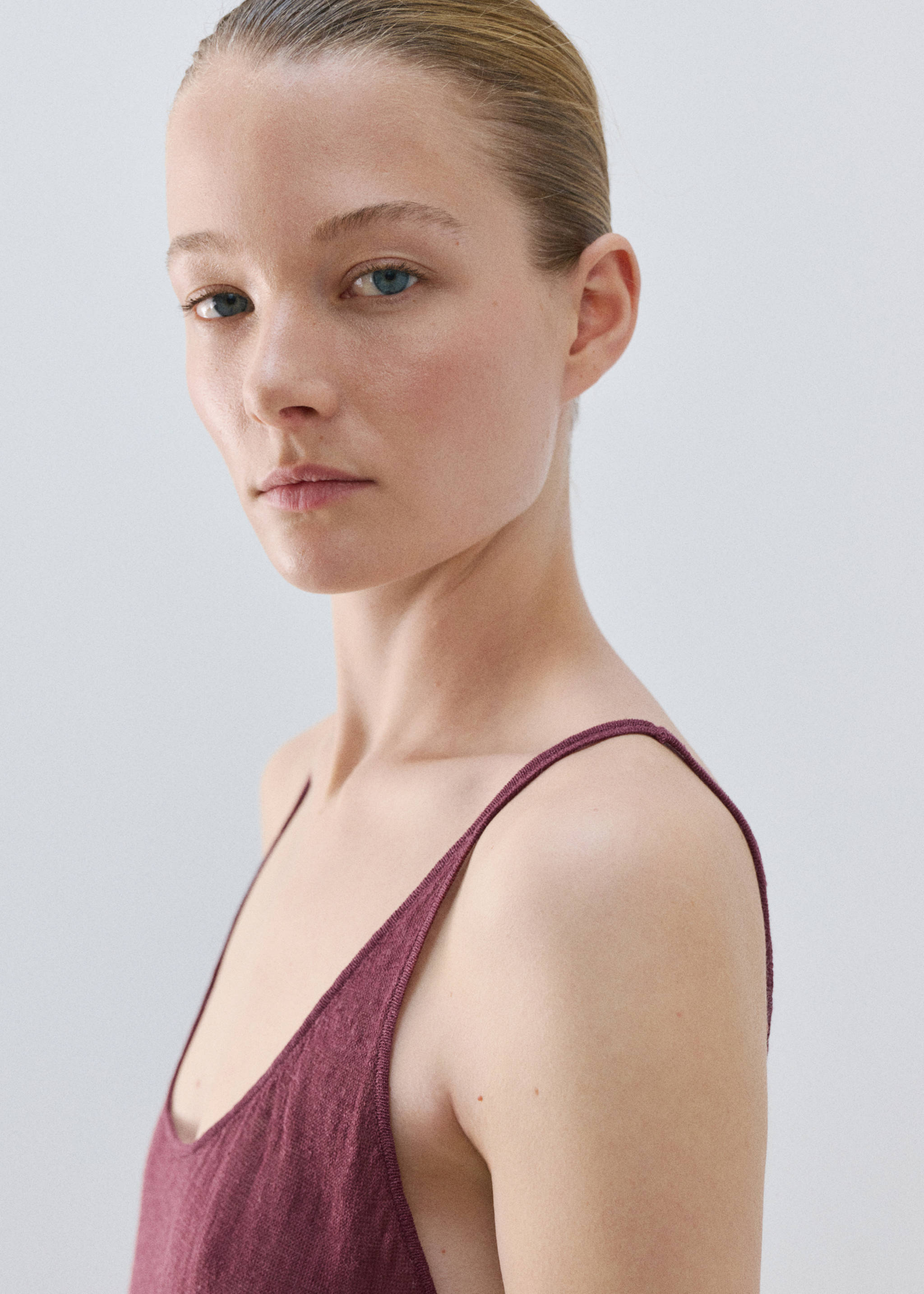 فستان محبوك بمزيج الكتان - تفاصيل المنتج 1