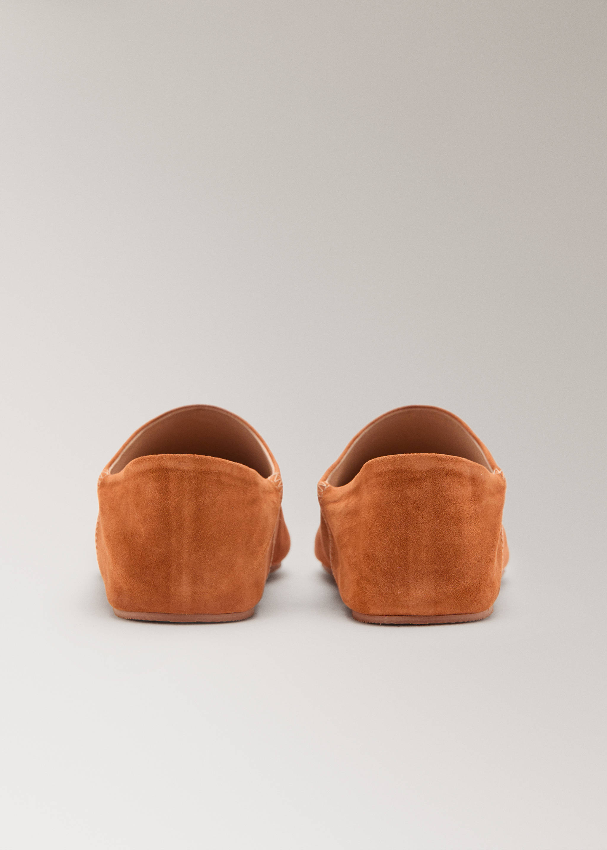 Leather clogs with stitching detail - Details of the article 3