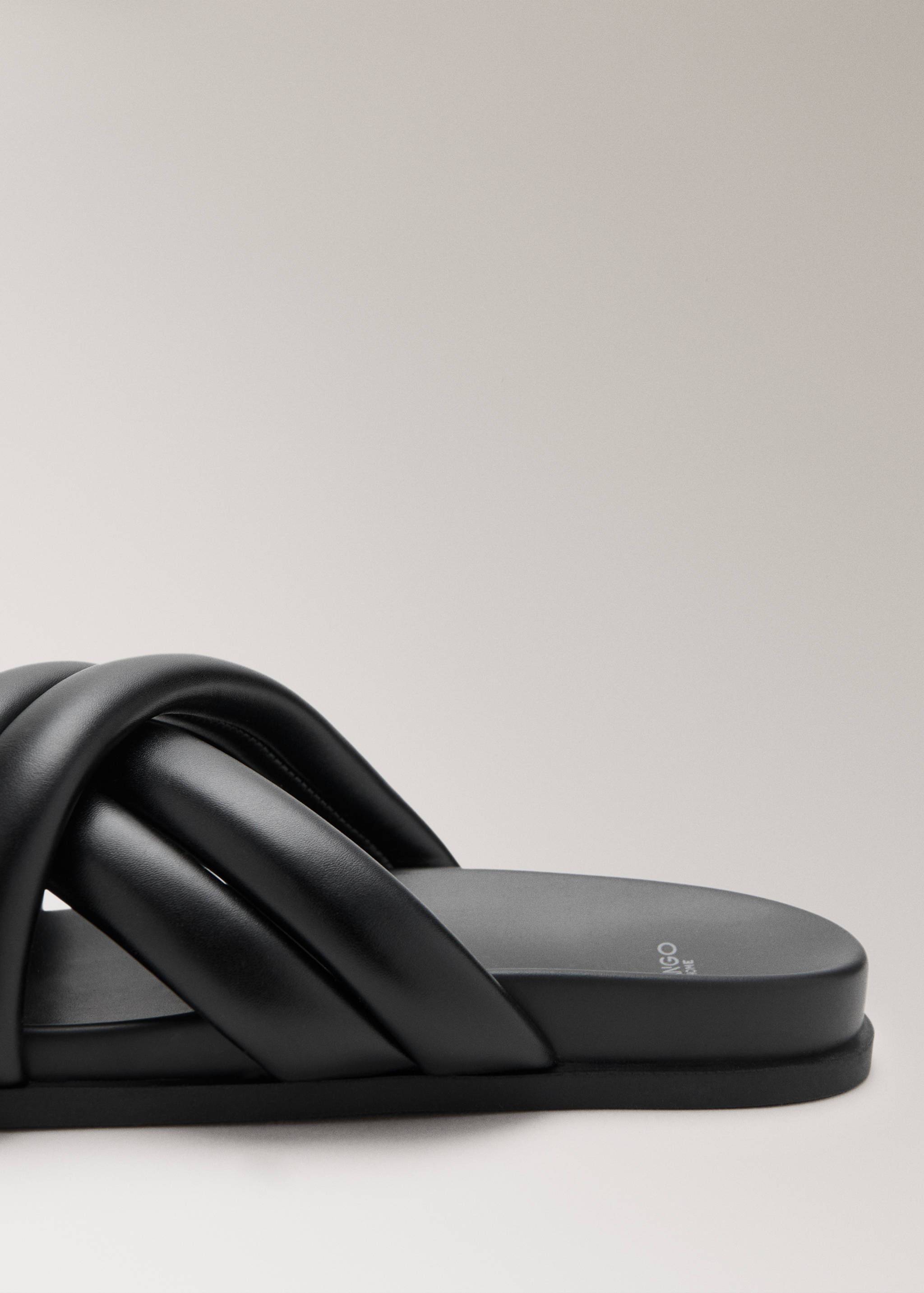 Padded cross-strap leather sandal - Details of the article 1