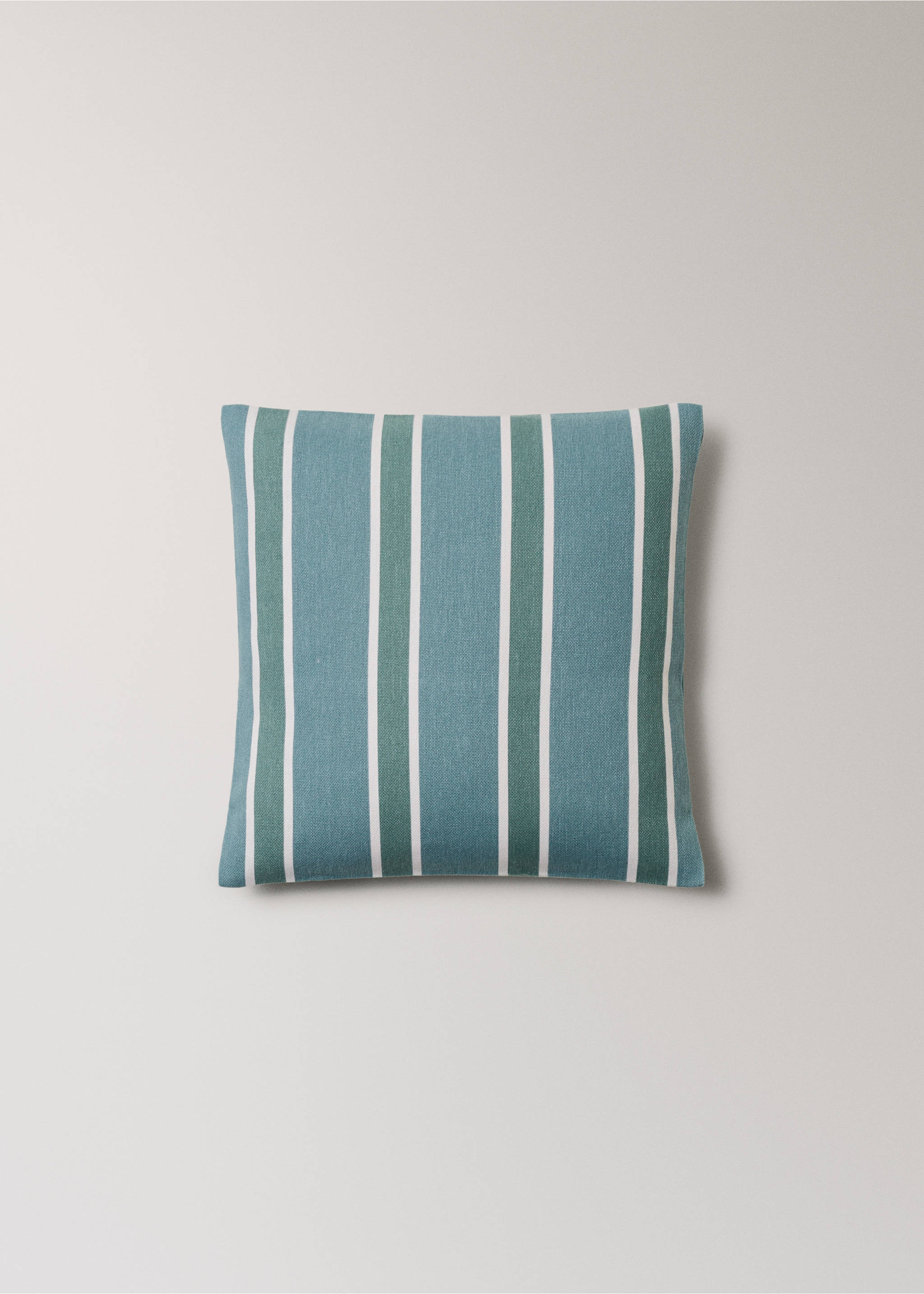 Cotton cushion cover with printed stripes 45x45 cm - Article without model, Blue. Ref: 27013321-00.