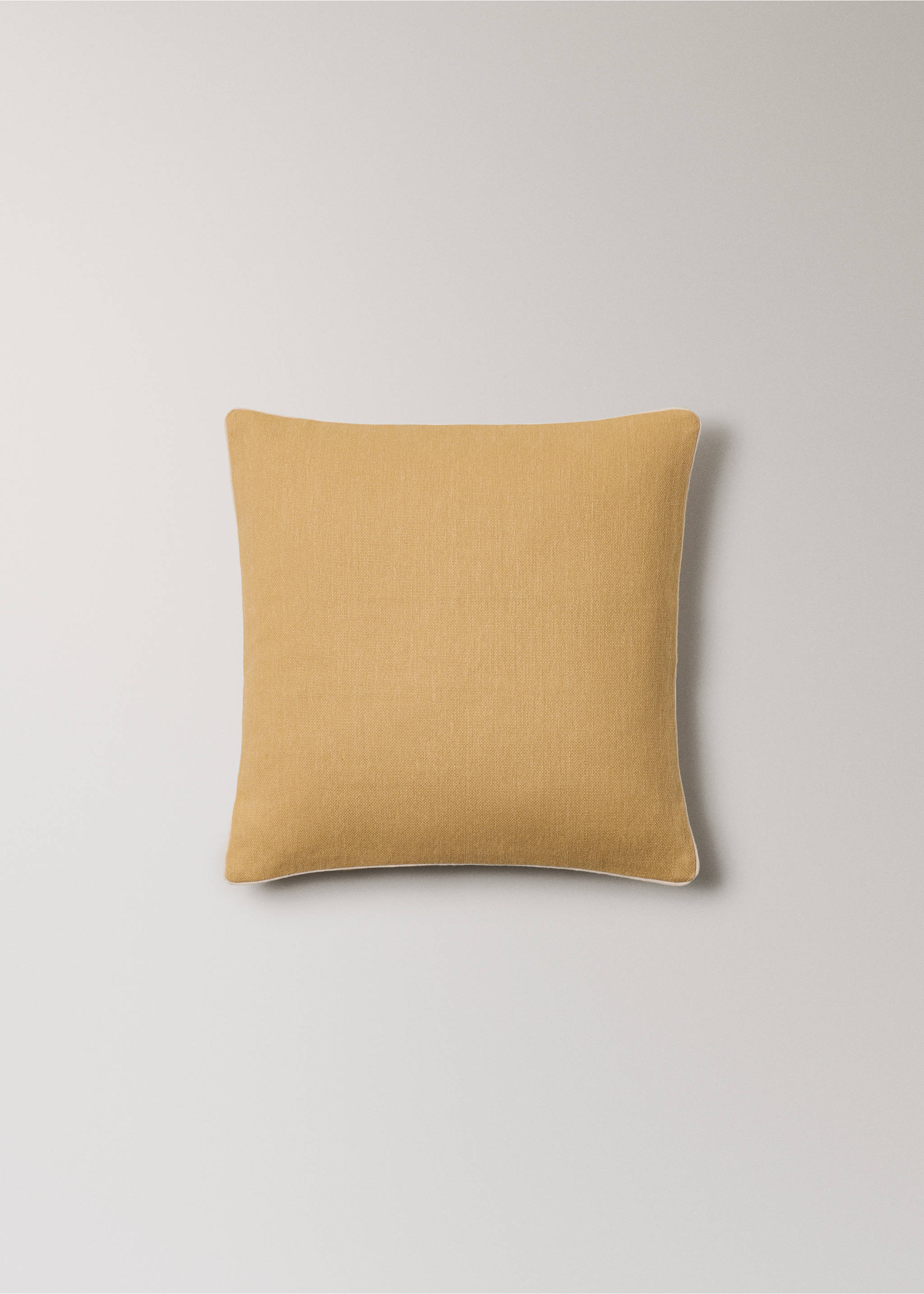 Cotton cushion cover with structure 45x45cm - Article without model, Yellow. Ref: 27013323-00.