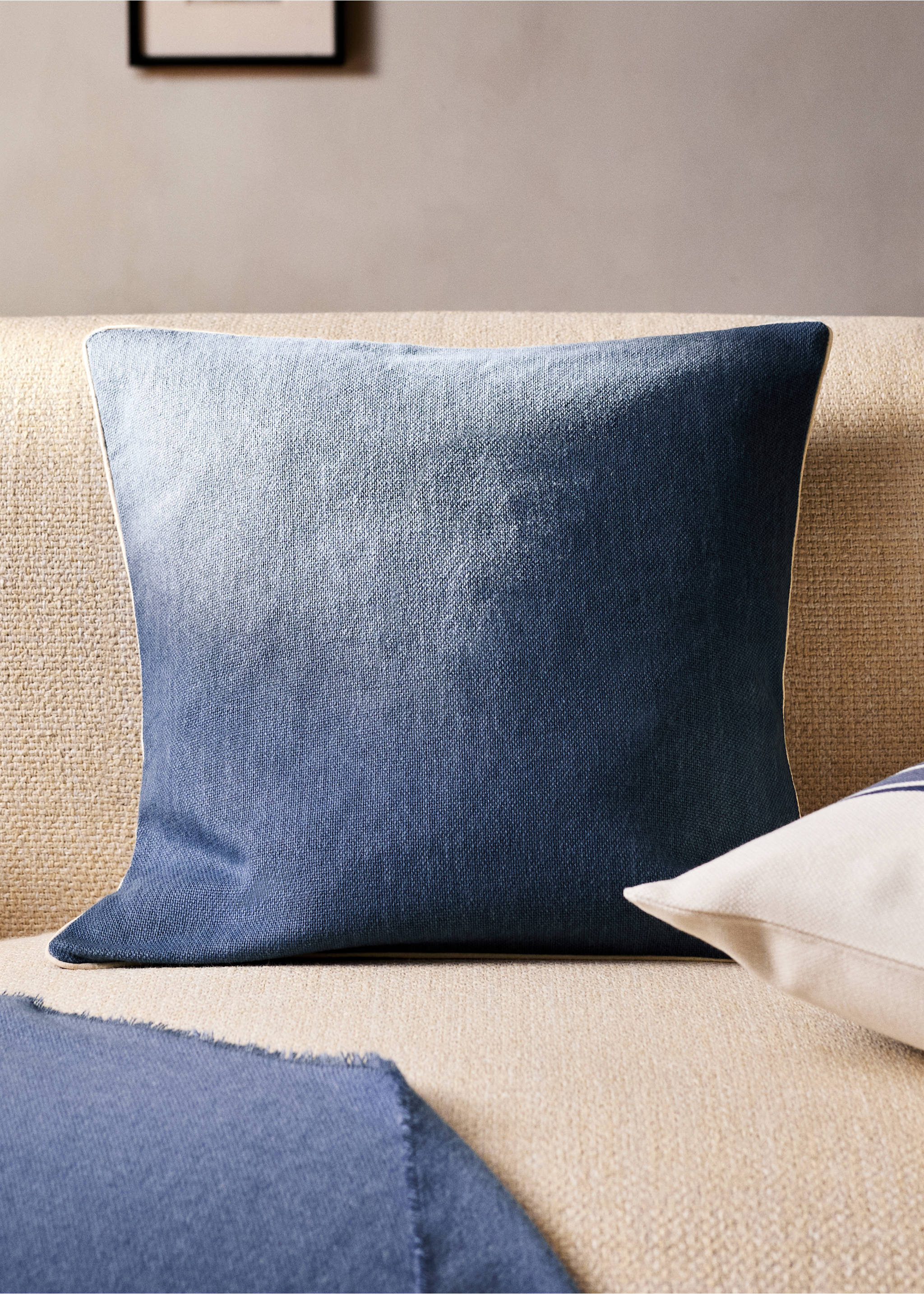 Структурирана калъфка за декоративна възглавница от памук 45x45 см - Обща равнина, Синьо индиго. Ref: 27013323-00.