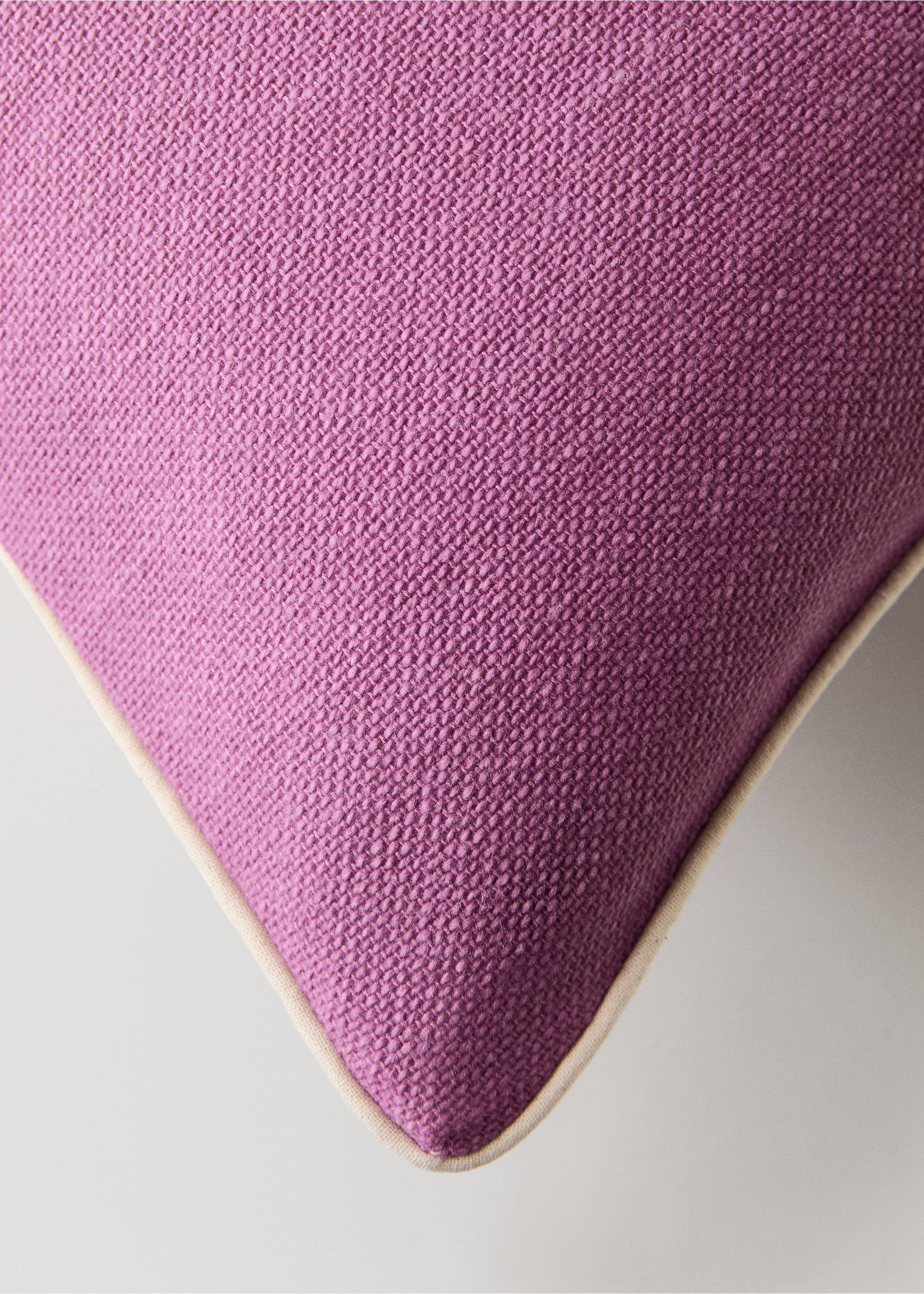 Kissenbezug aus Baumwolle mit Struktur, 45 x 45 cm - Detail des Artikels 3, Geranienrosa. Ref: 27013323-00.