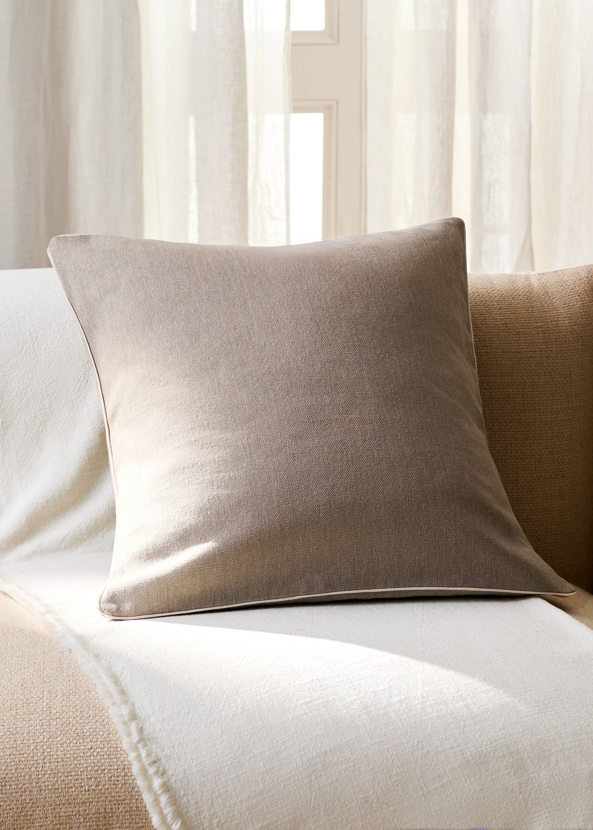 Μαξιλαροθήκη βαμβακερή με δομή 60x60εκ - Γενικό πλάνο