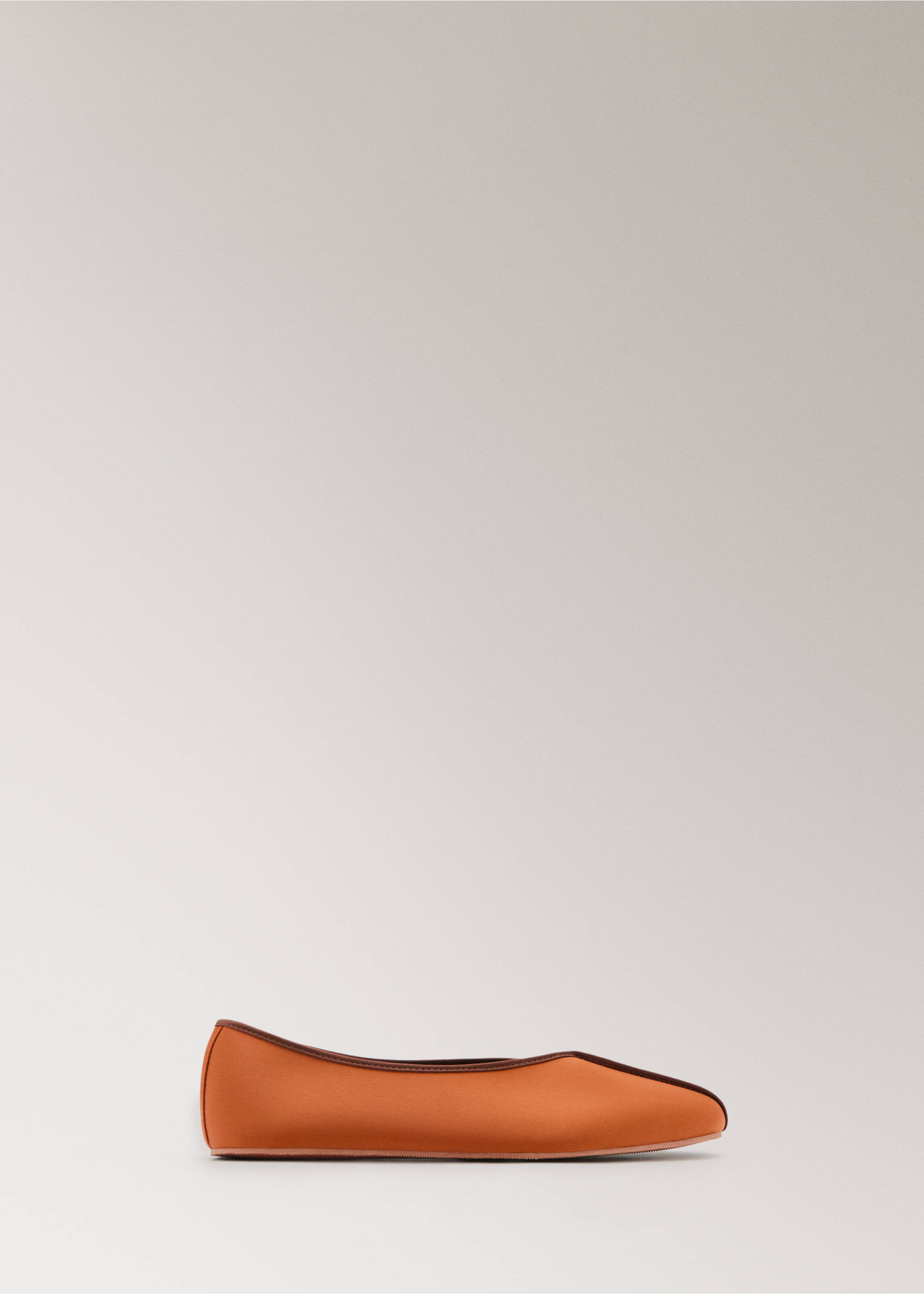 Satin ballet flats with contrast piping - Article without model, Orange. Ref: 27013325-00.