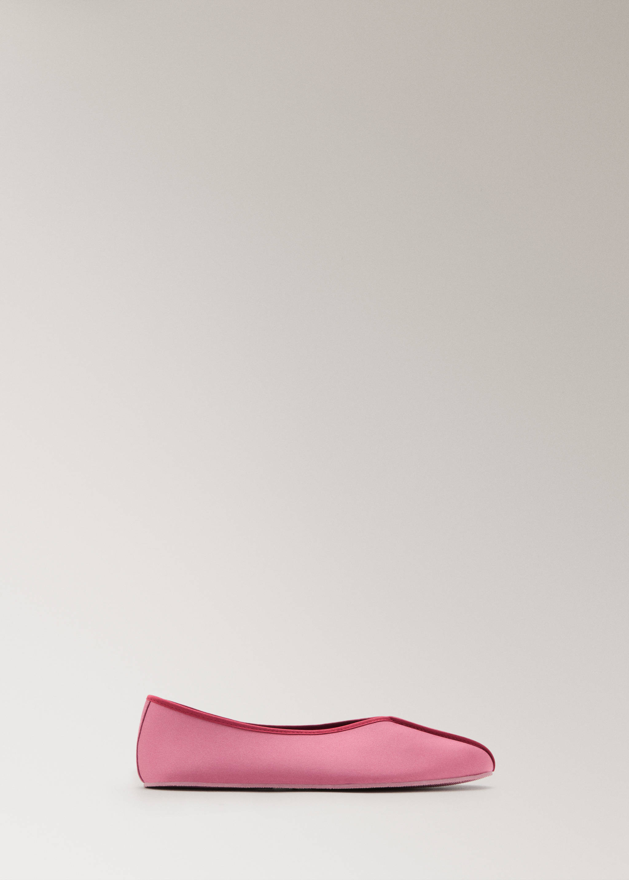 Satin ballet flats with contrast piping - Article without model