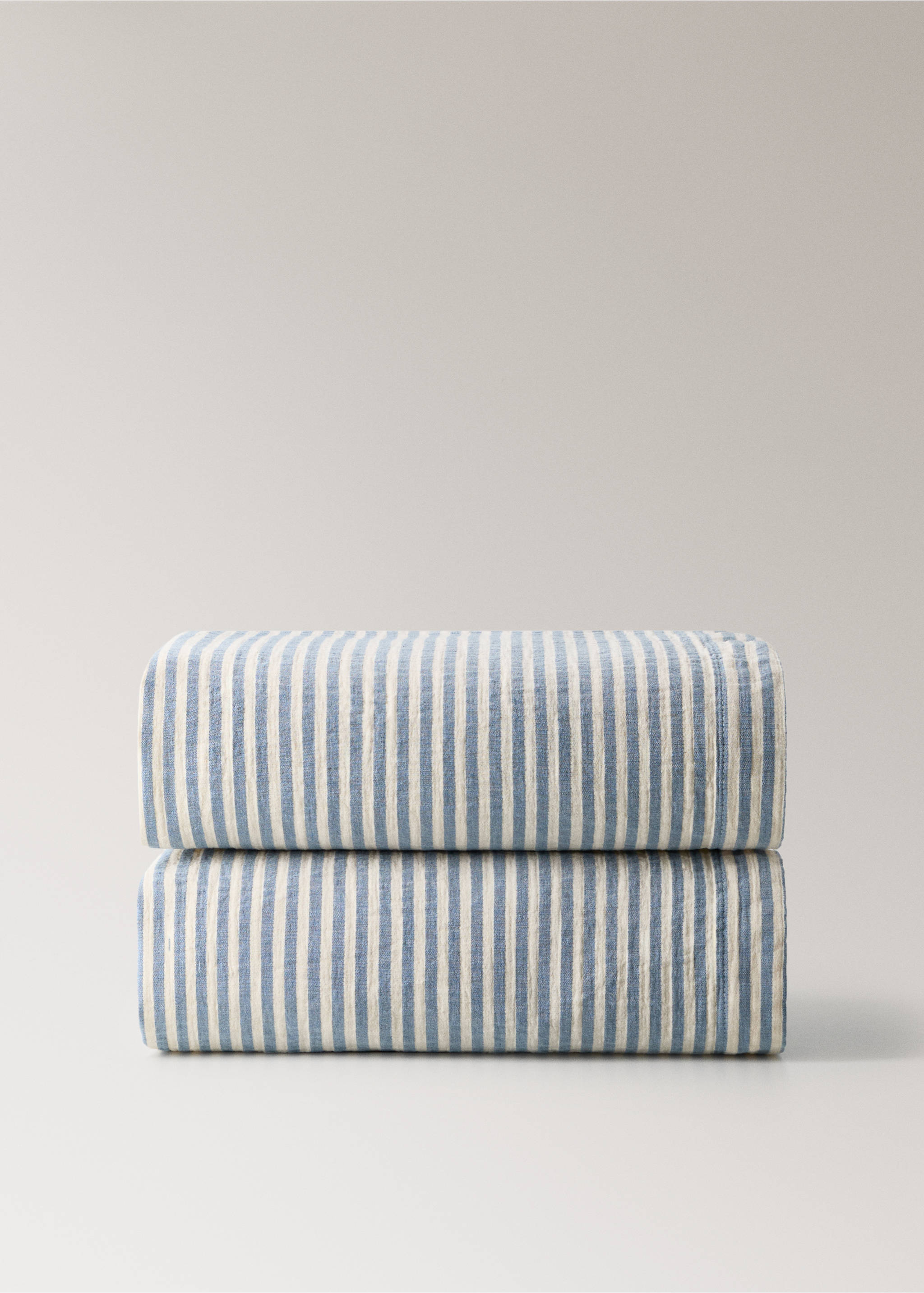 Couverture coton gaze rayures - Article sans modèle, Bleu. Ref: 27013336-00.