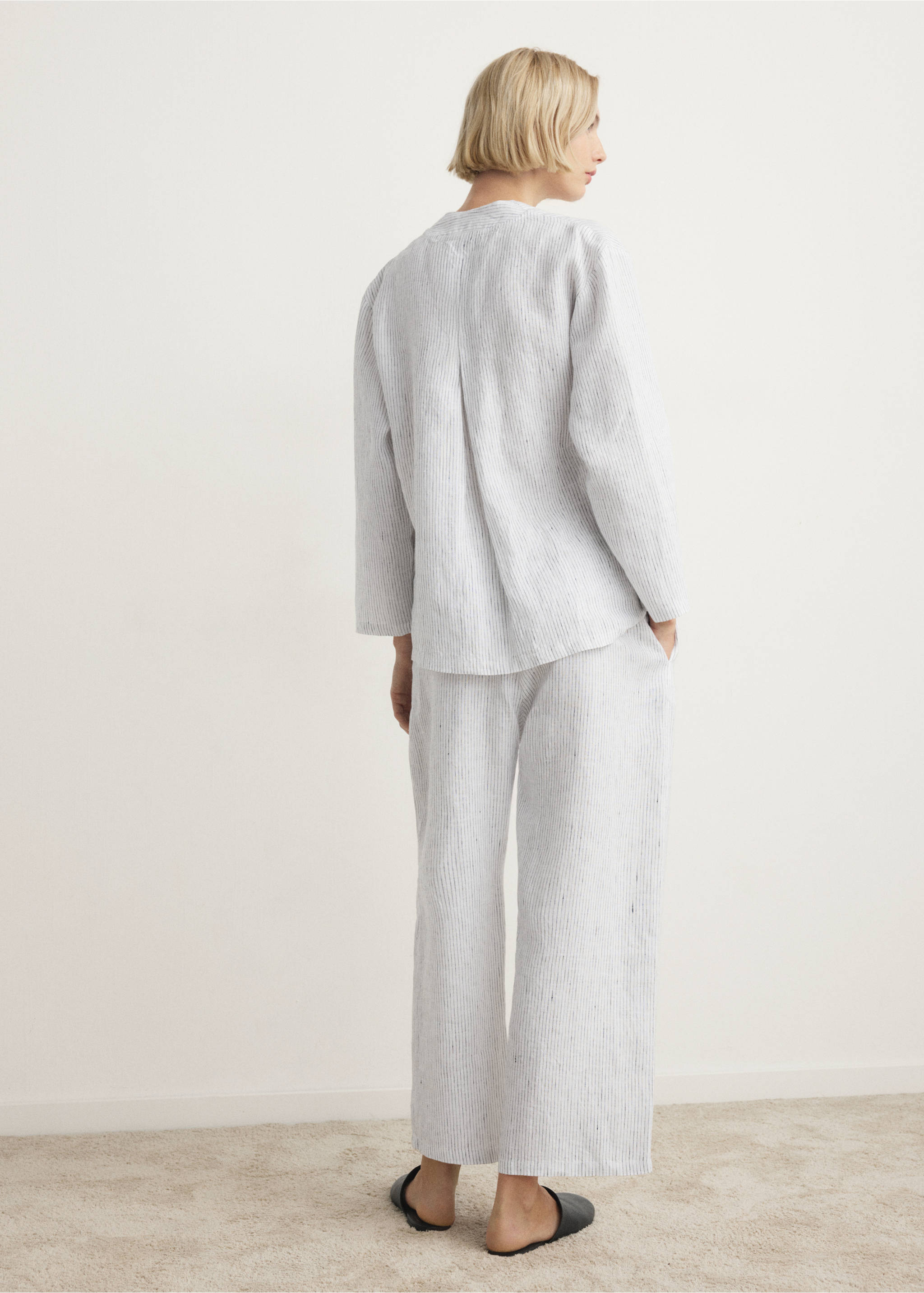 กางเกงนอนผ้าลินินลายริ้ว - ด้านหลังของสินค้า, สีขาว. Ref: 27013338-00.