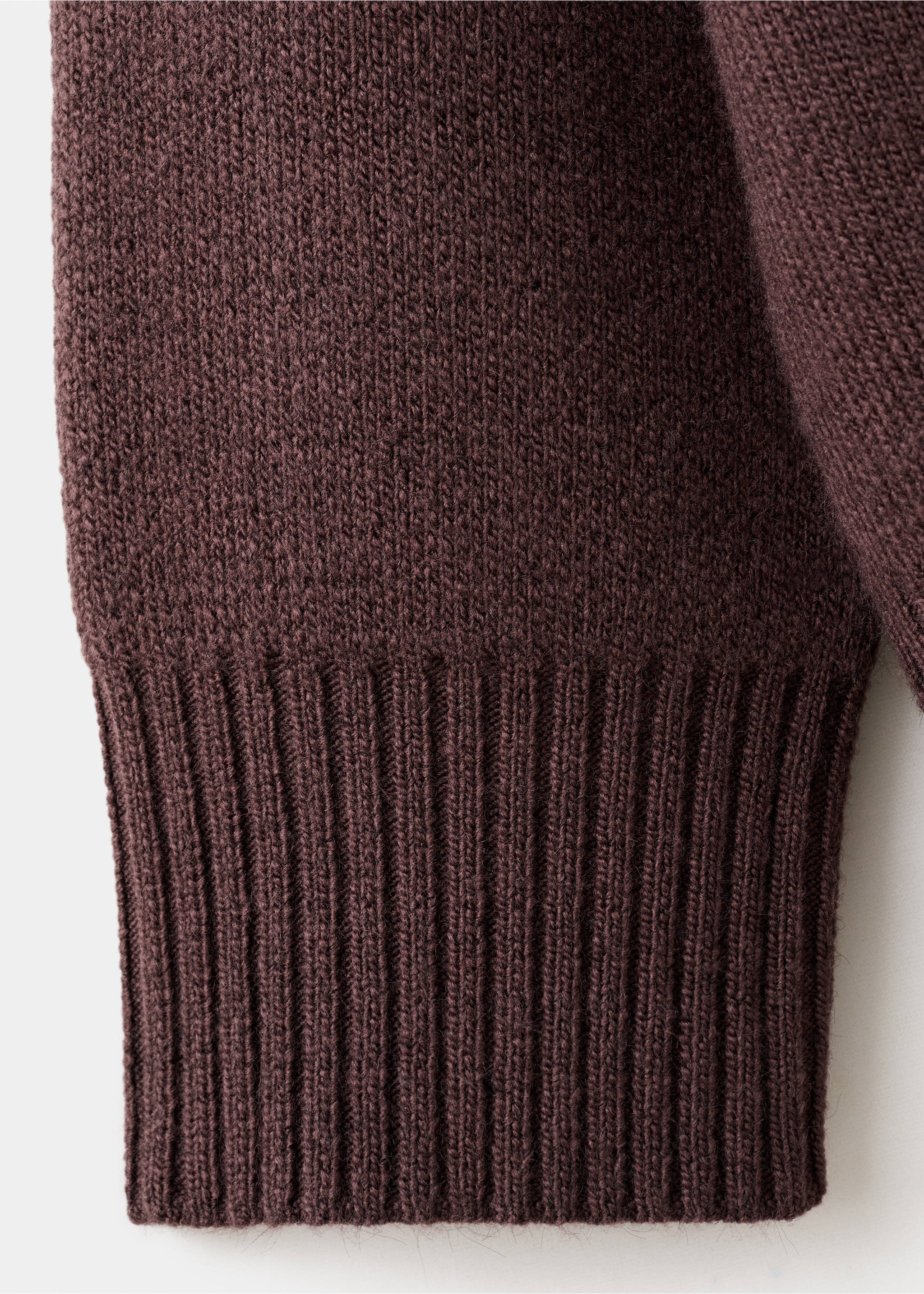 Round-neck knitted sweater - Details of the article 0, Wine. Ref: 27013343-00.