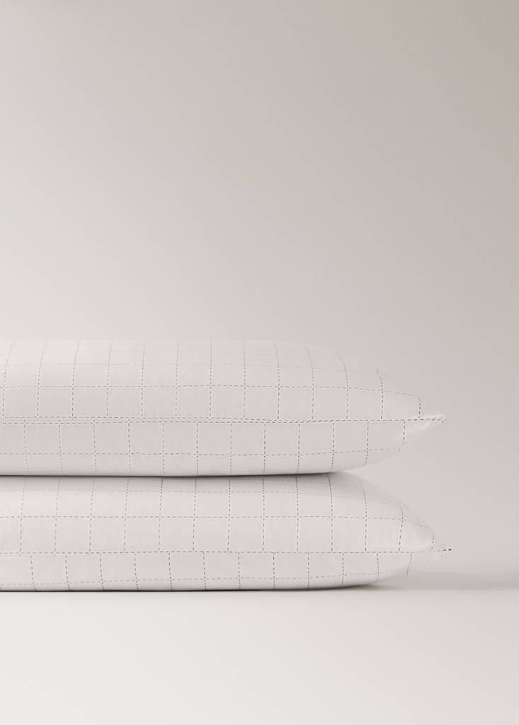 Two percale cotton pillowcases with quilted checks 50x75 cm — Off White