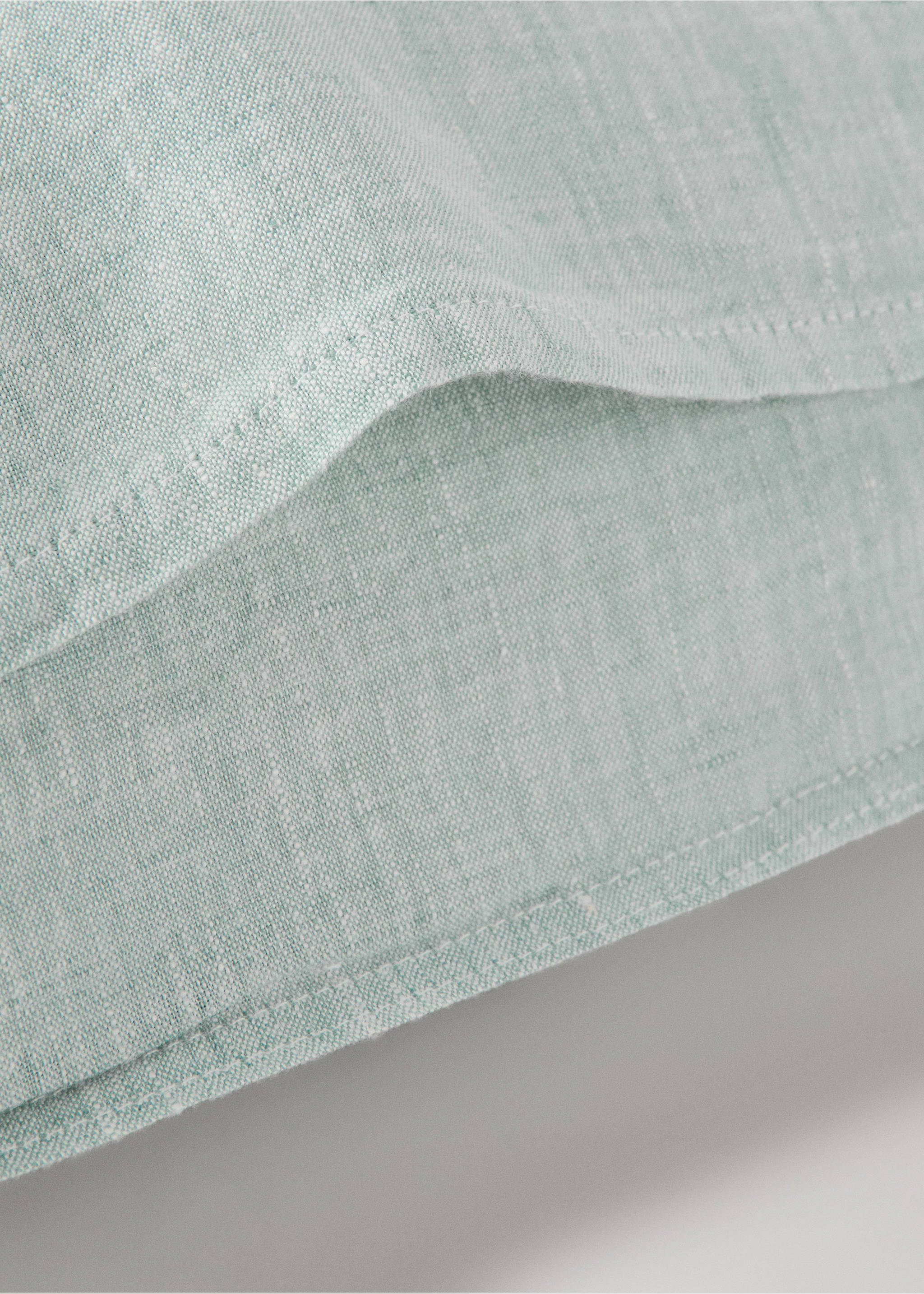 Two 100% linen melange pillowcases 60x60 cm - Details of the article 1, Pastel Green. Ref: 27013741-00.