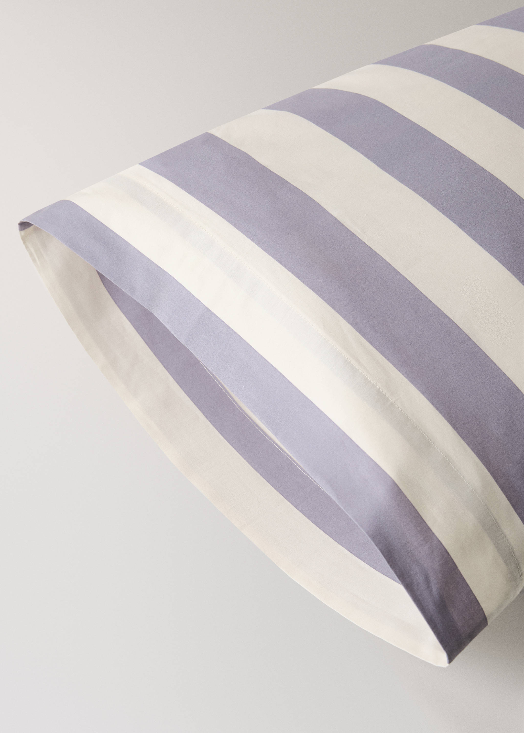 Percale cotton pillowcase, 200 thread count, striped print, 45x110 cm - Details of the article 2