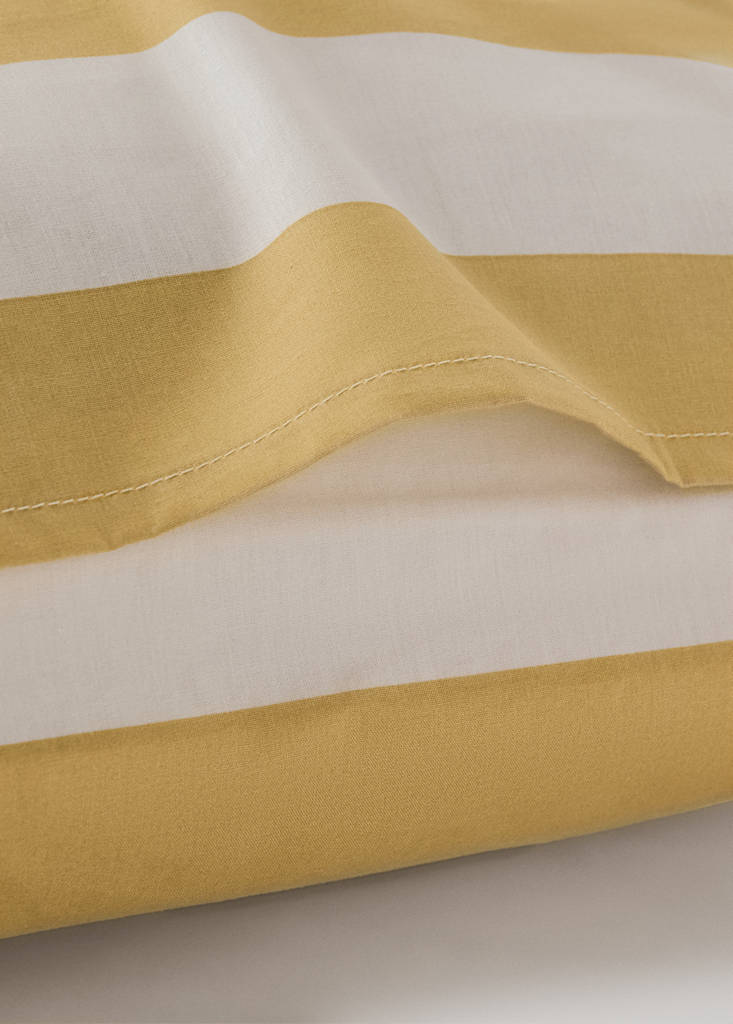 Two 200 thread count cotton percale pillowcases with wide stripe pattern 50x75 cm — Mustard