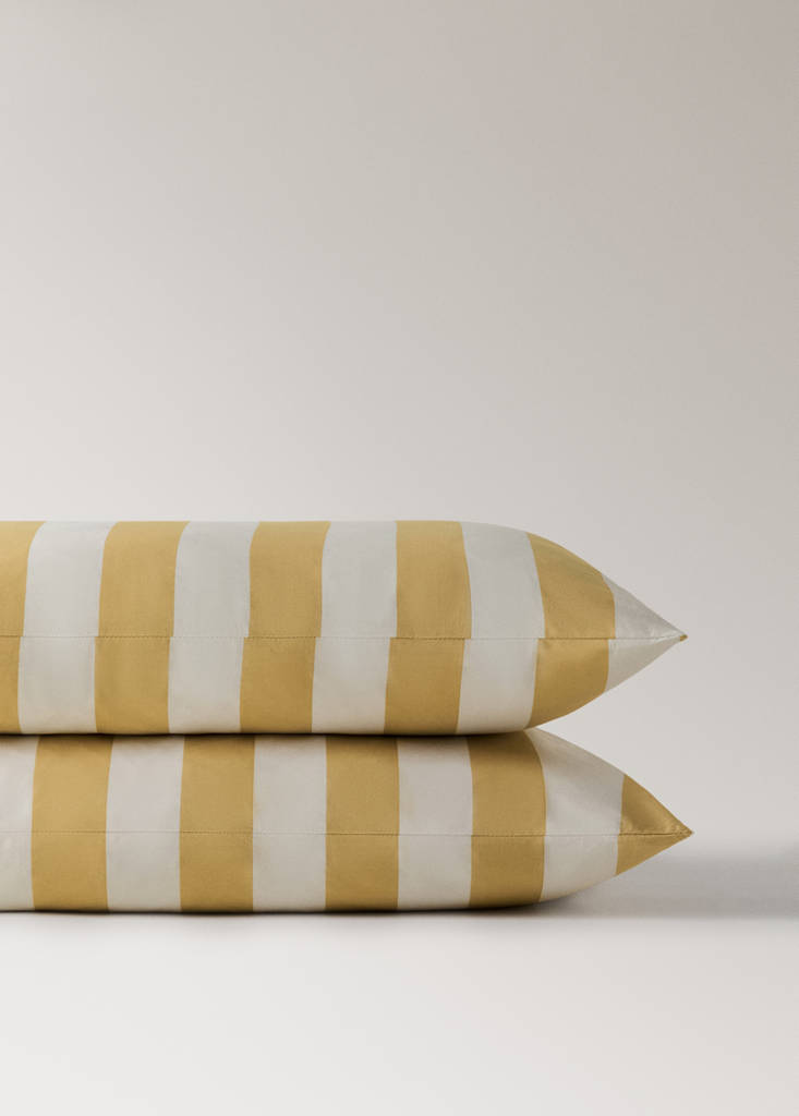 Two 200 thread count cotton percale pillowcases with wide stripe pattern 50x75 cm — Mustard