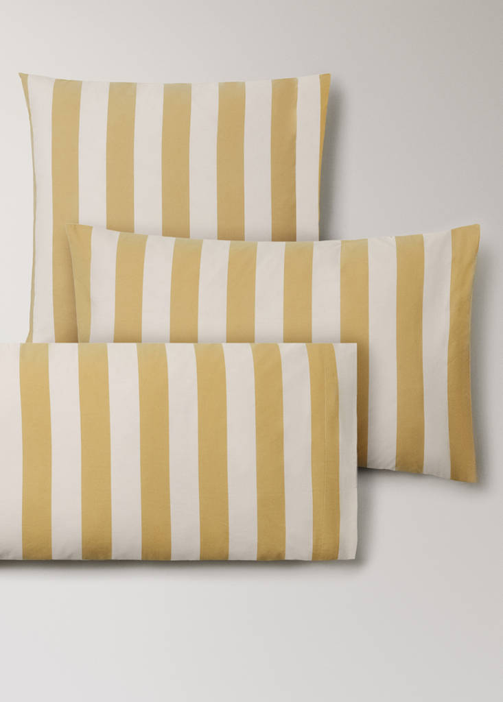 Two 200 thread count cotton percale pillowcases with wide stripe pattern 50x75 cm — Mustard