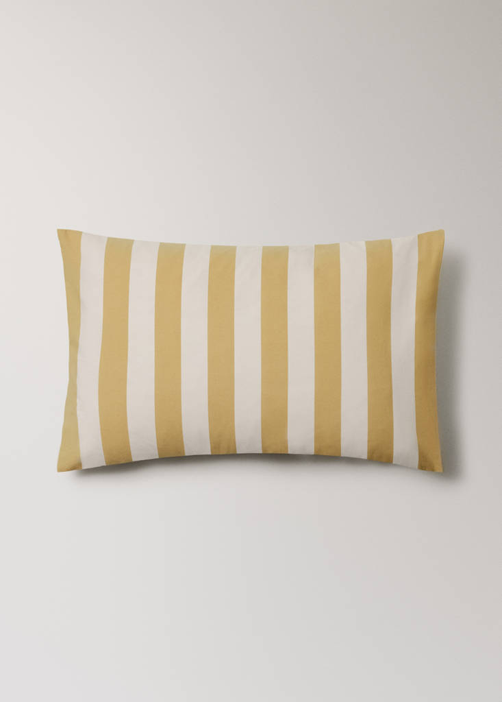 Two 200 thread count cotton percale pillowcases with wide stripe pattern 50x75 cm — Mustard