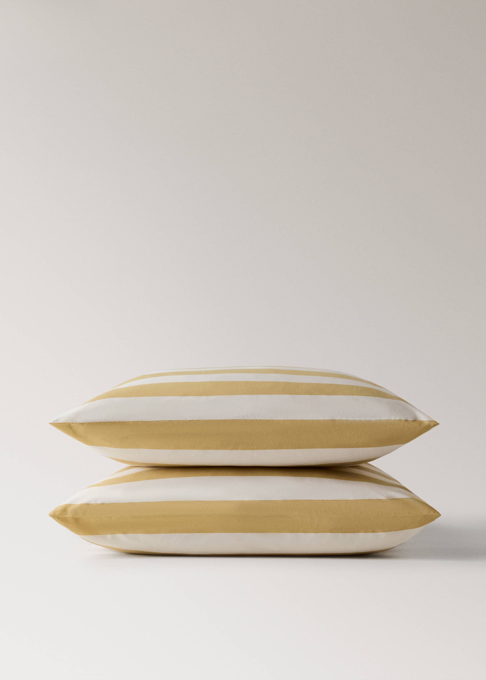 Δύο μαξιλαροθήκες από βαμβάκι περκάλι 200 κλωστών με φαρδιές ρίγες 60x60 εκ - Λεπτομέρεια του προϊόντος 3