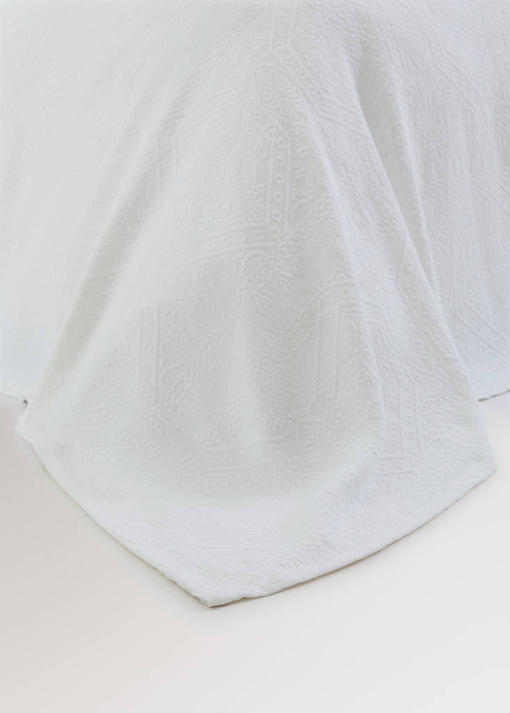 Vorgewaschene Jacquard-Tagesdecke, 300 g, für Betten 90/105 cm — Ecru