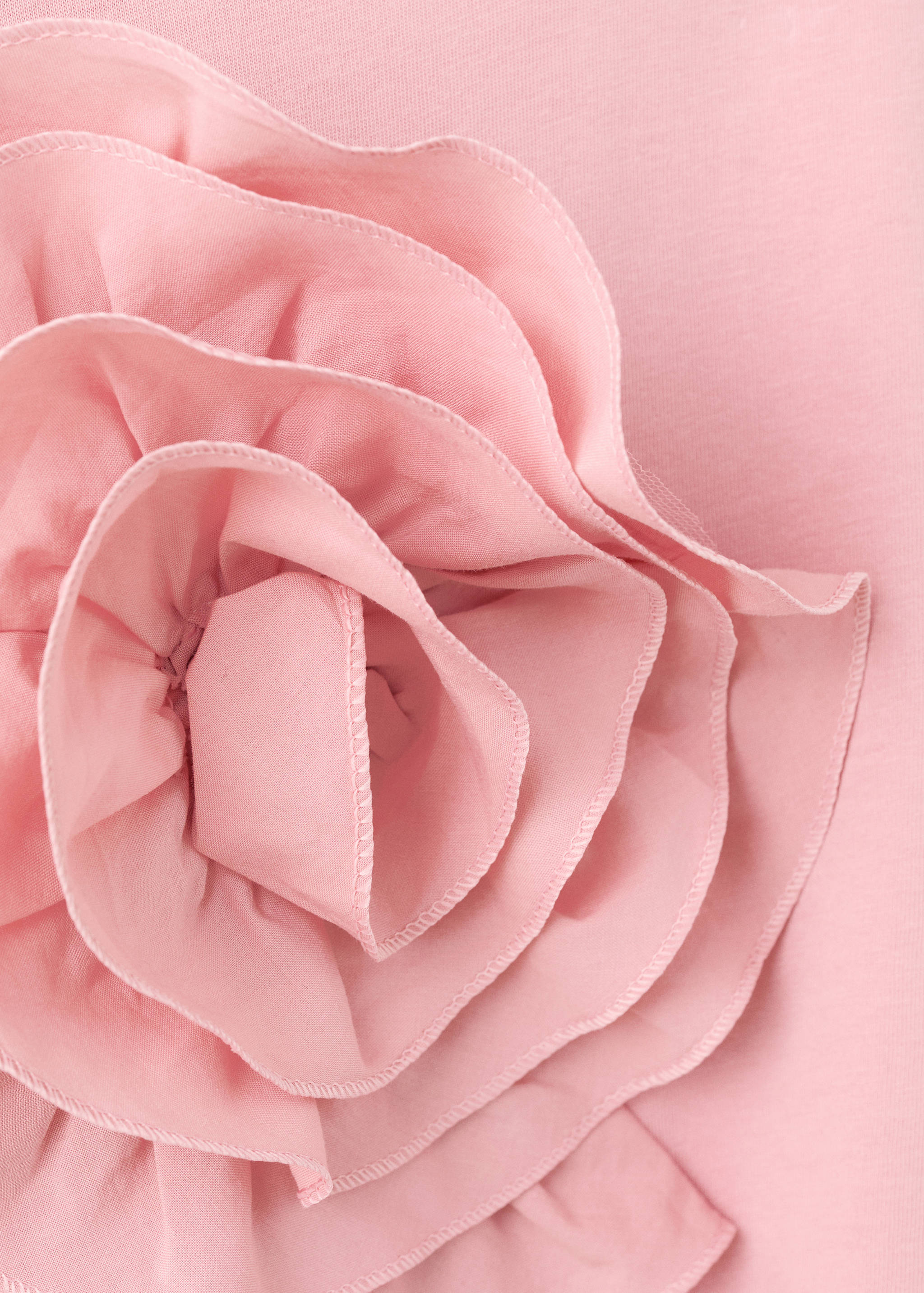 Embossed flower T-shirt - Details of the article 0