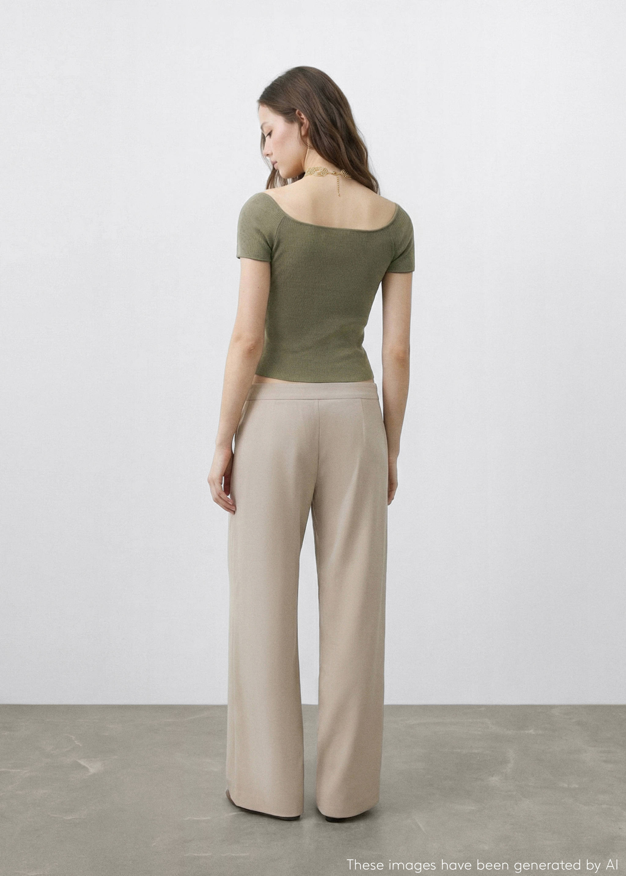 Укороченный приталенный топ - Обратная сторона изделия