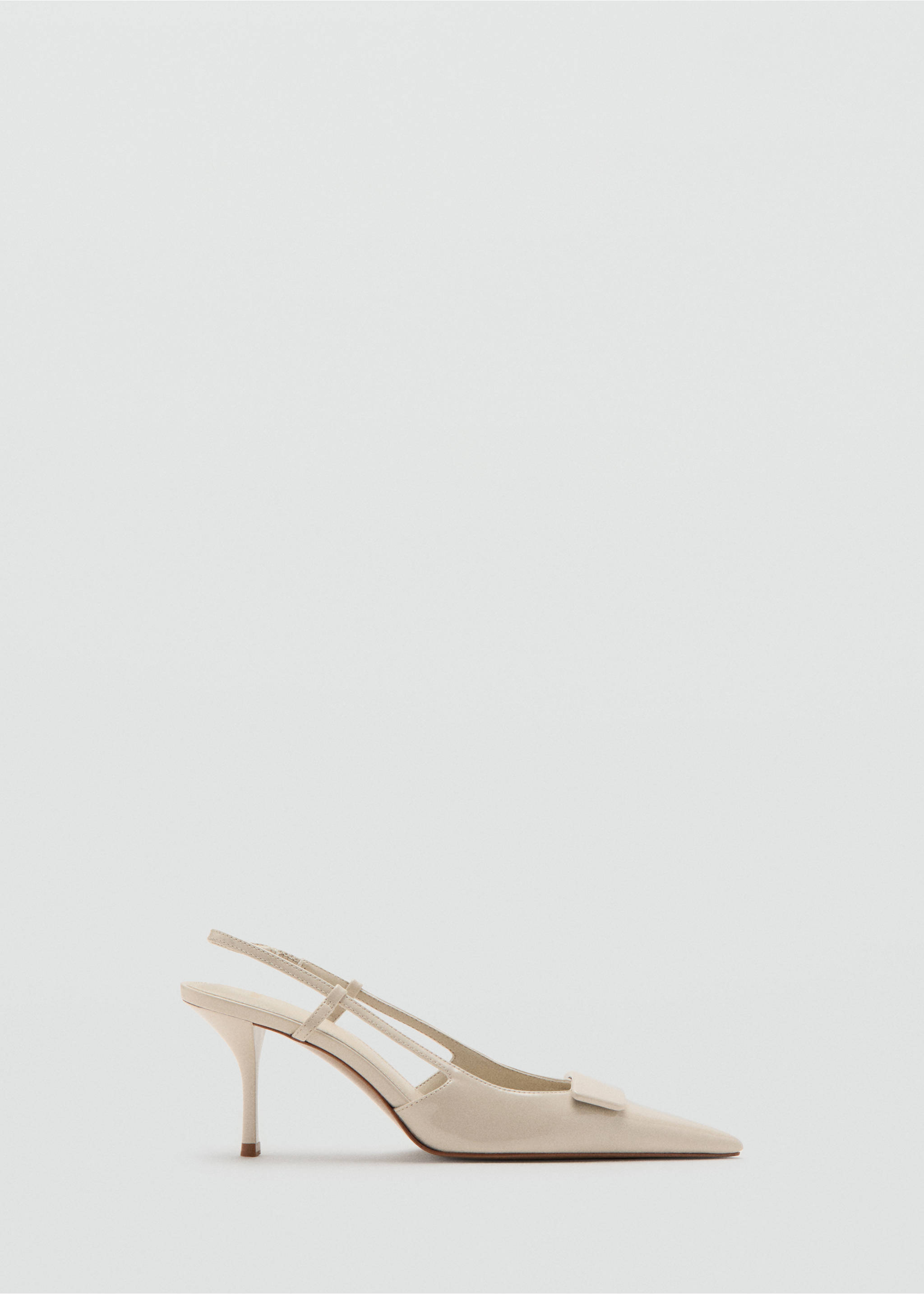 Patent heeled shoes - Article without model, Ecru. Ref: 27014052-00.